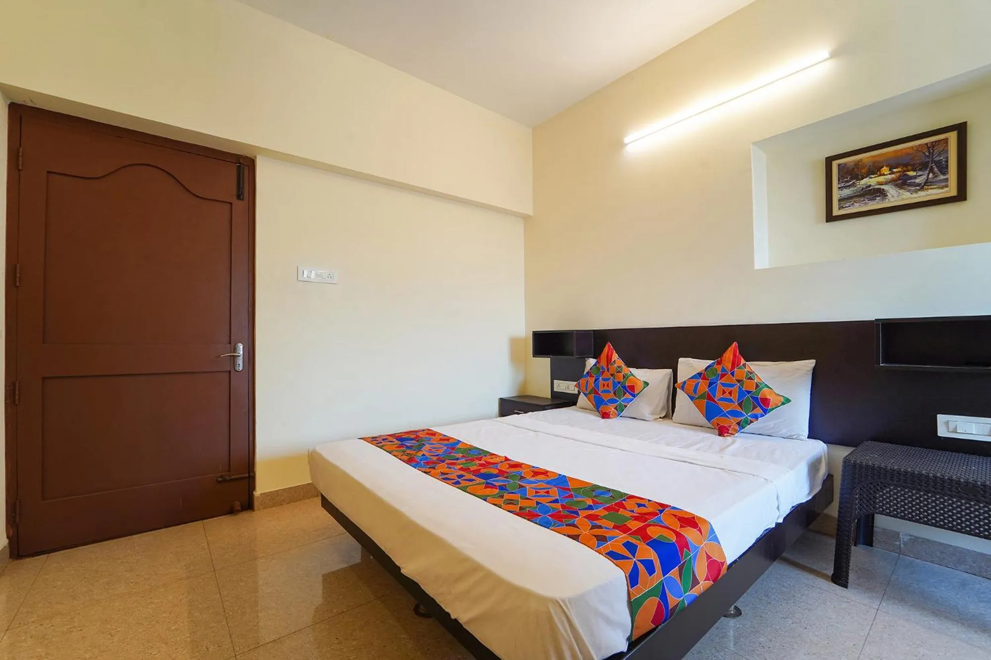 Bed in Via Aarudras Residency - Nr Coimbatore Airport