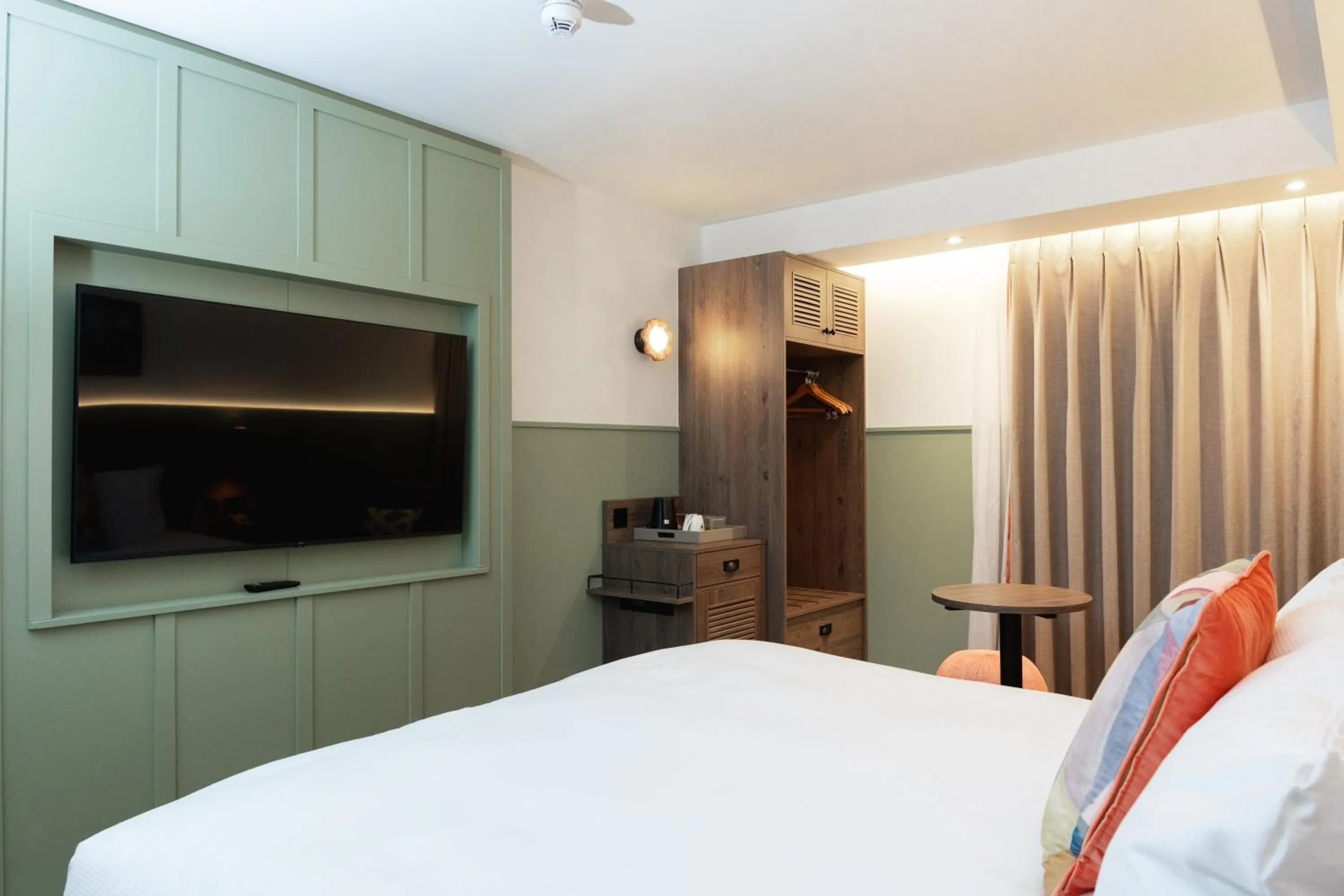 Bedroom, Bed in The Marcus Portrush, Tapestry Collection By Hilton