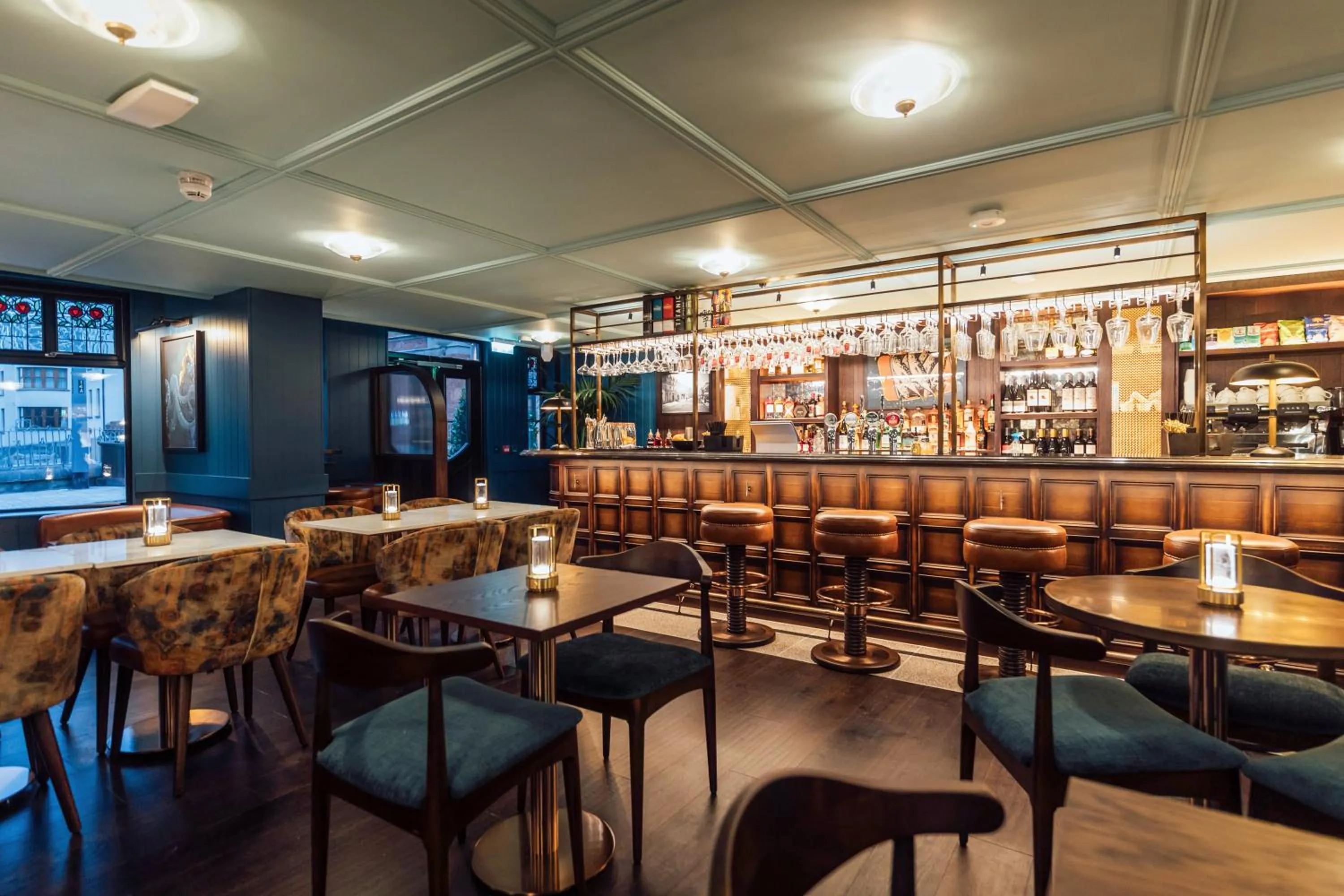 Lounge or bar in The Marcus Portrush, Tapestry Collection By Hilton