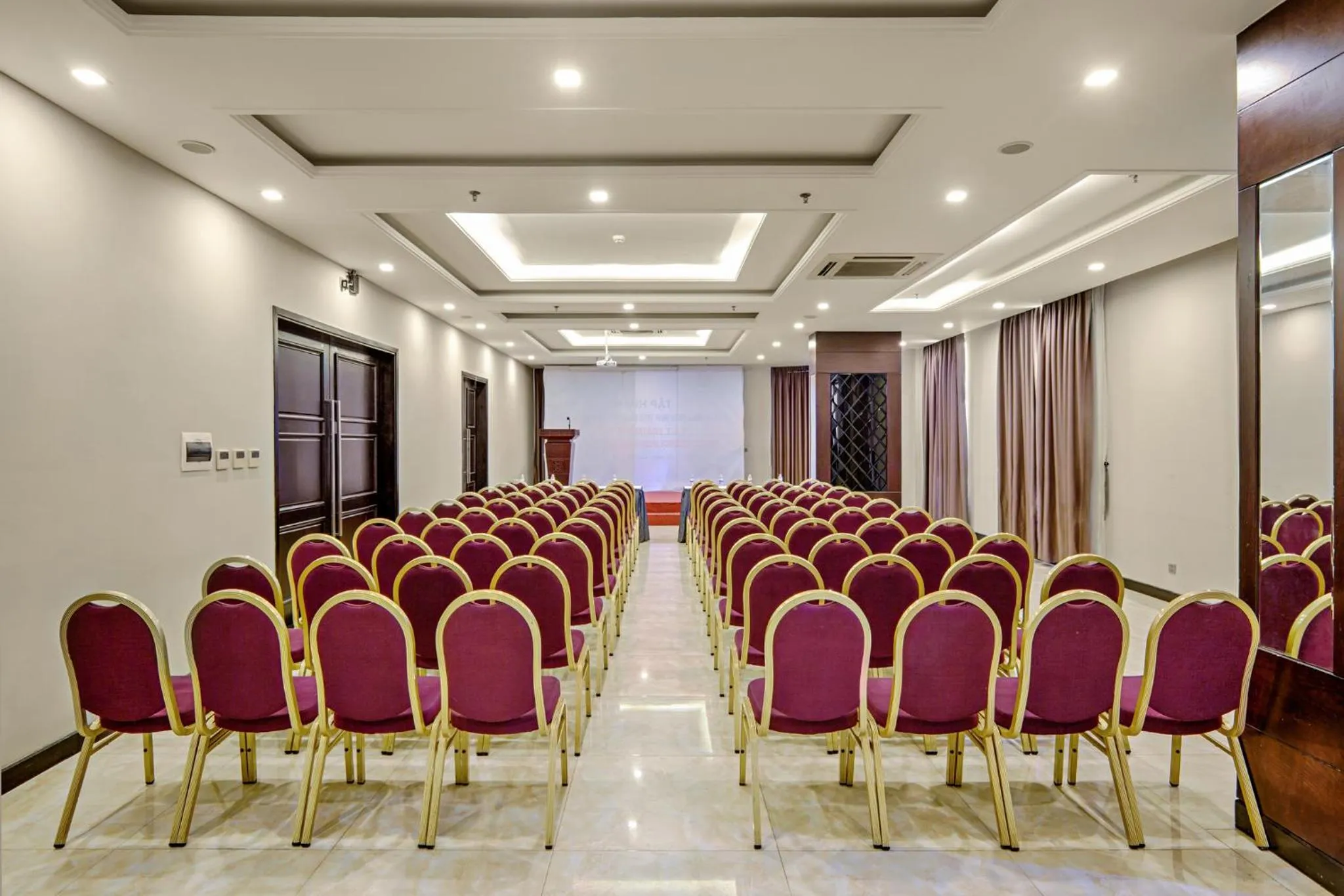 Banquet/Function facilities in Ocean Haven Hotel