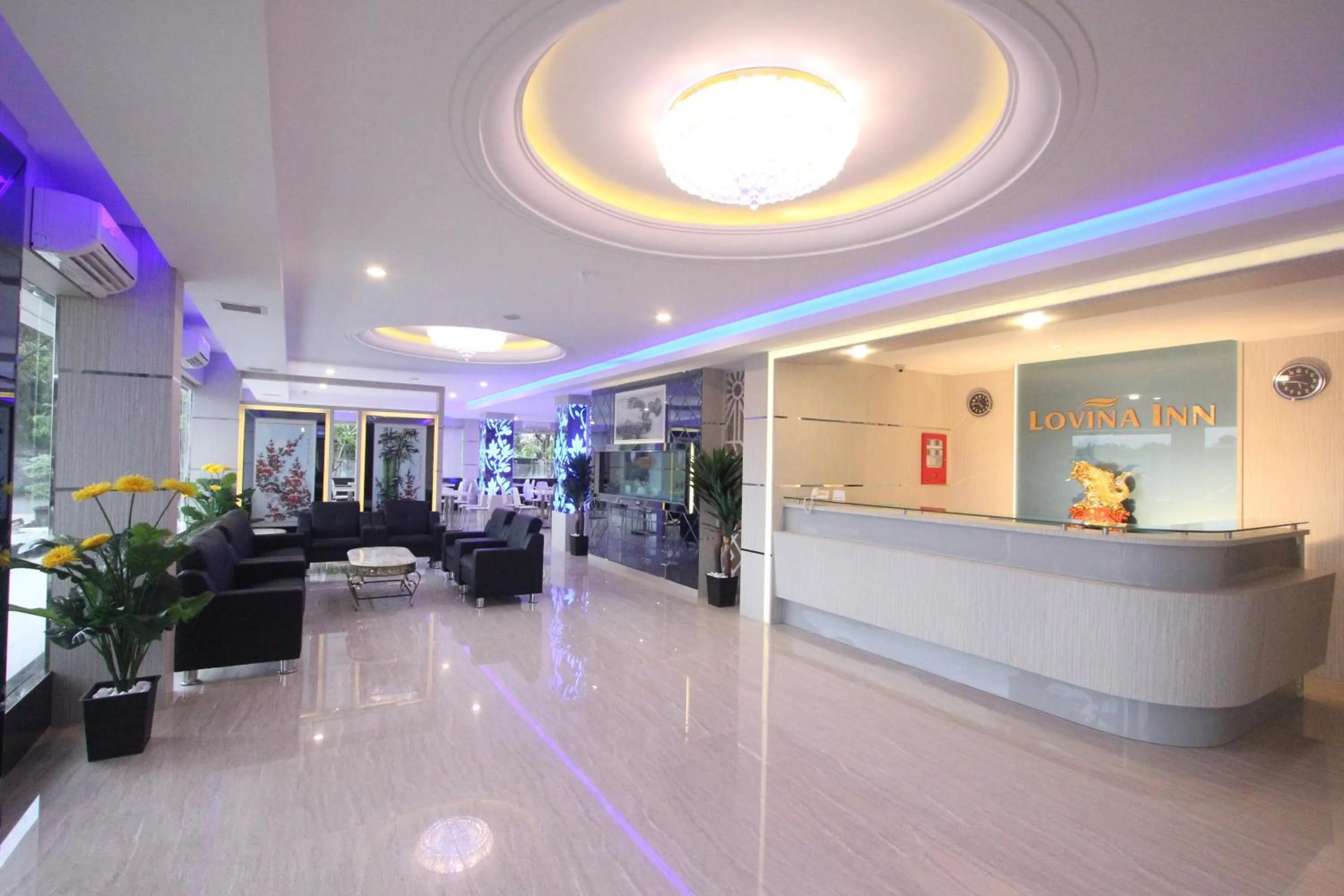 Lobby or reception in Lovina Inn Batam Centre