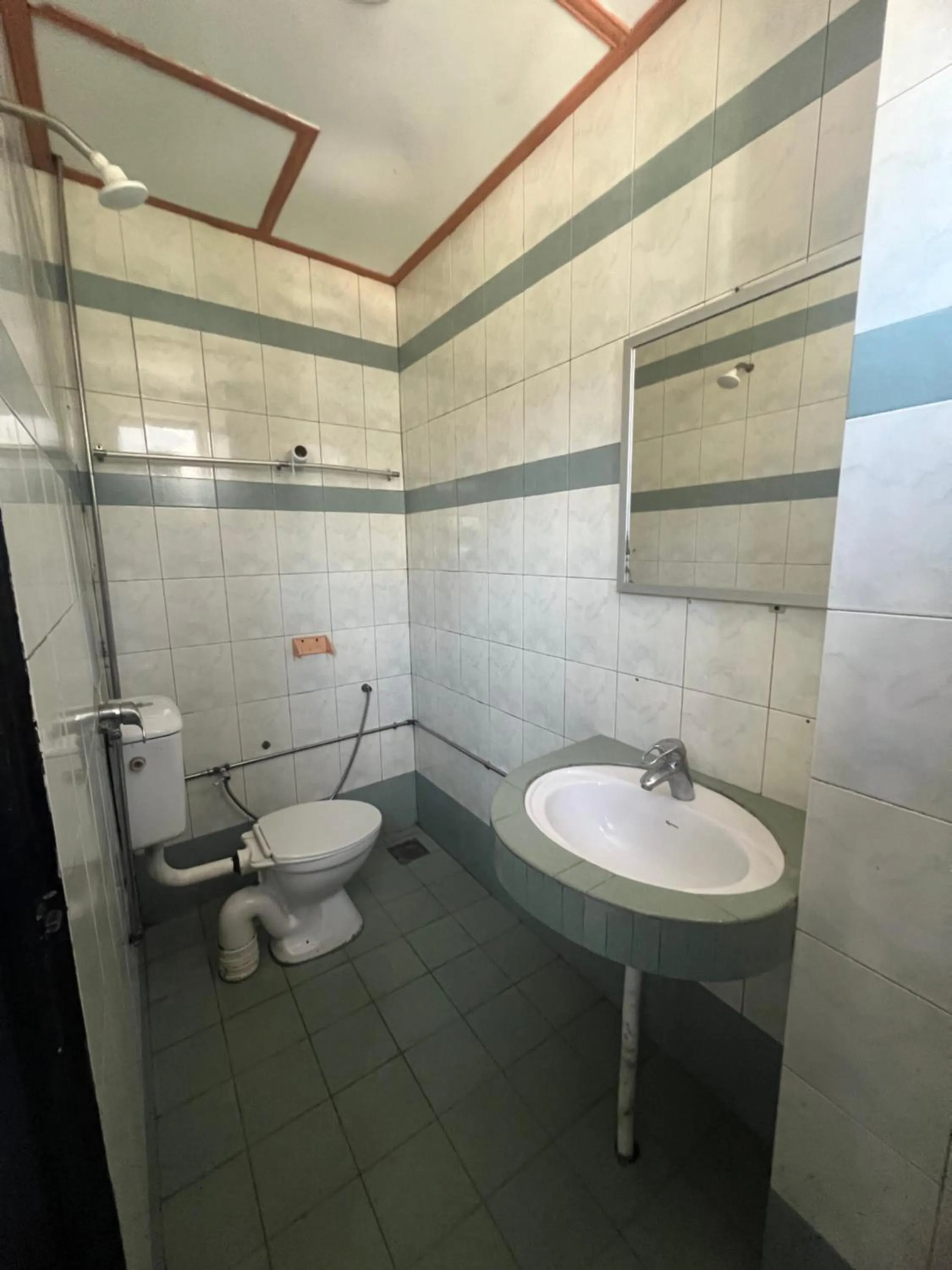 Bathroom in Dung Fang Hotel