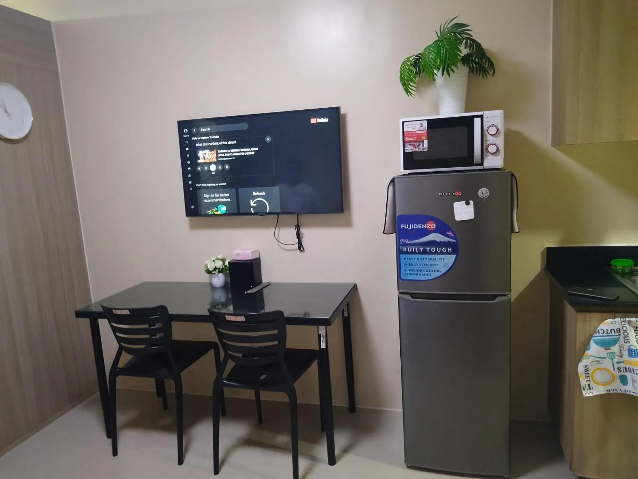 SHORE 2 Residences MOA