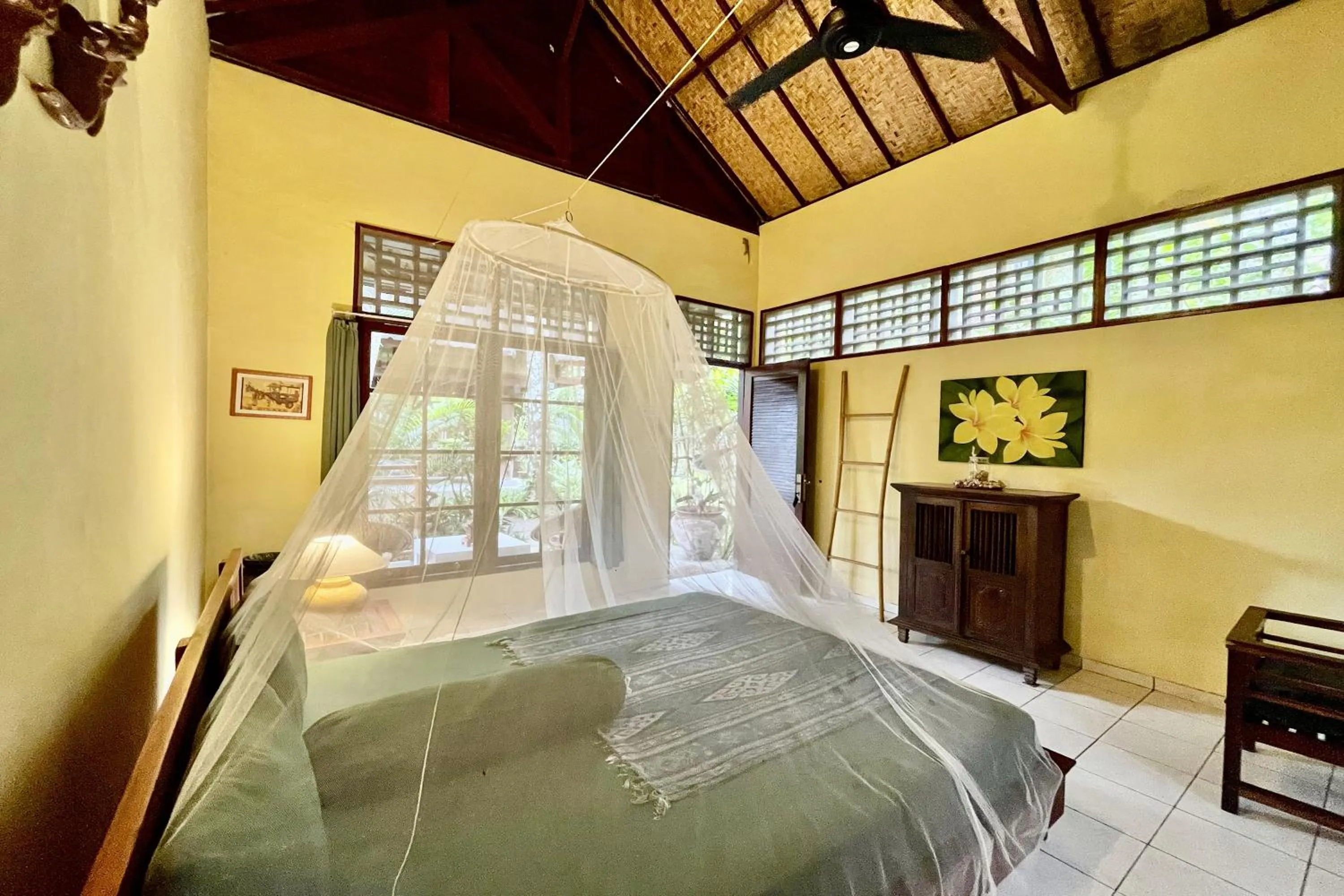 Bedroom, Bed in Raja's Bungalows