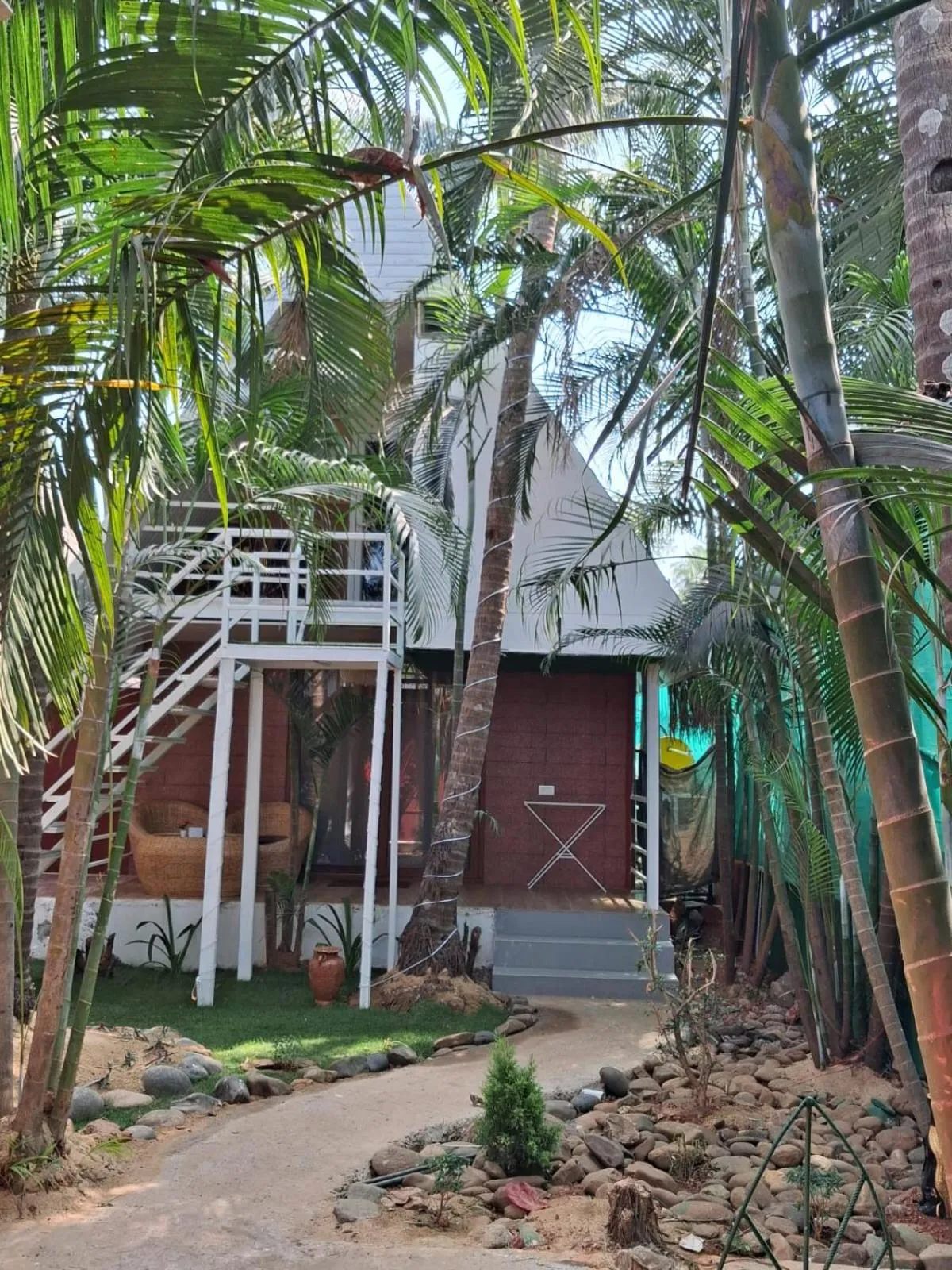 Sea Shades Cottages I Private Jacuzzi