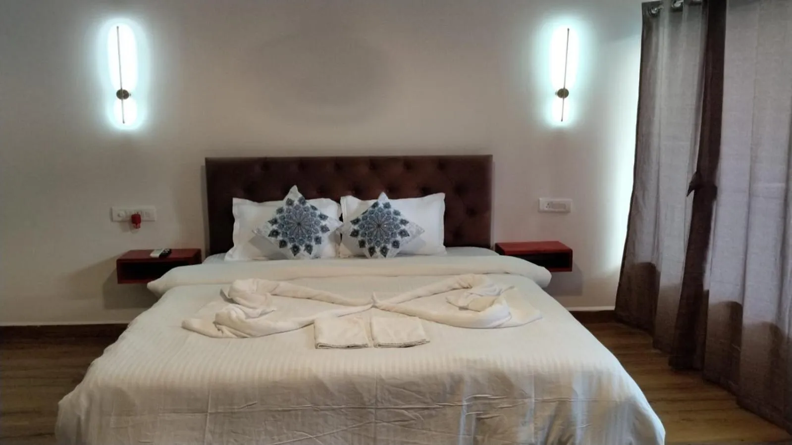 Bed in Sea Shades Palolem Resort