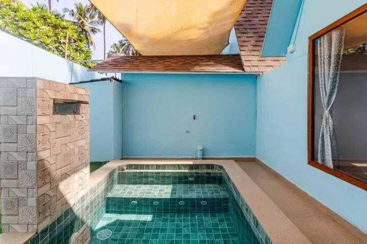 Pool view in Sea Shades Cottages I Private Jacuzzi