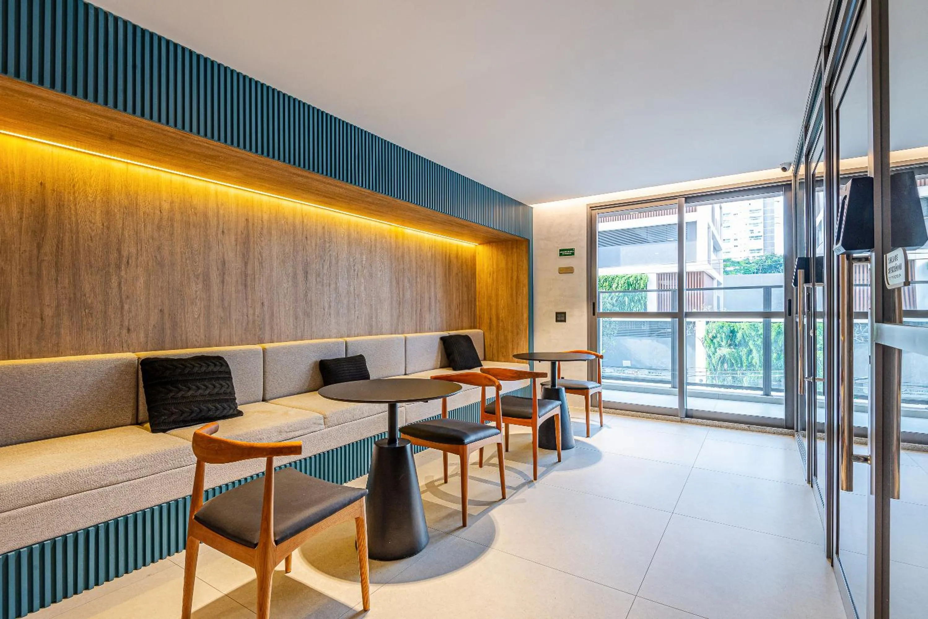 Business facilities in Roomo Transamerica SP Brooklin 370