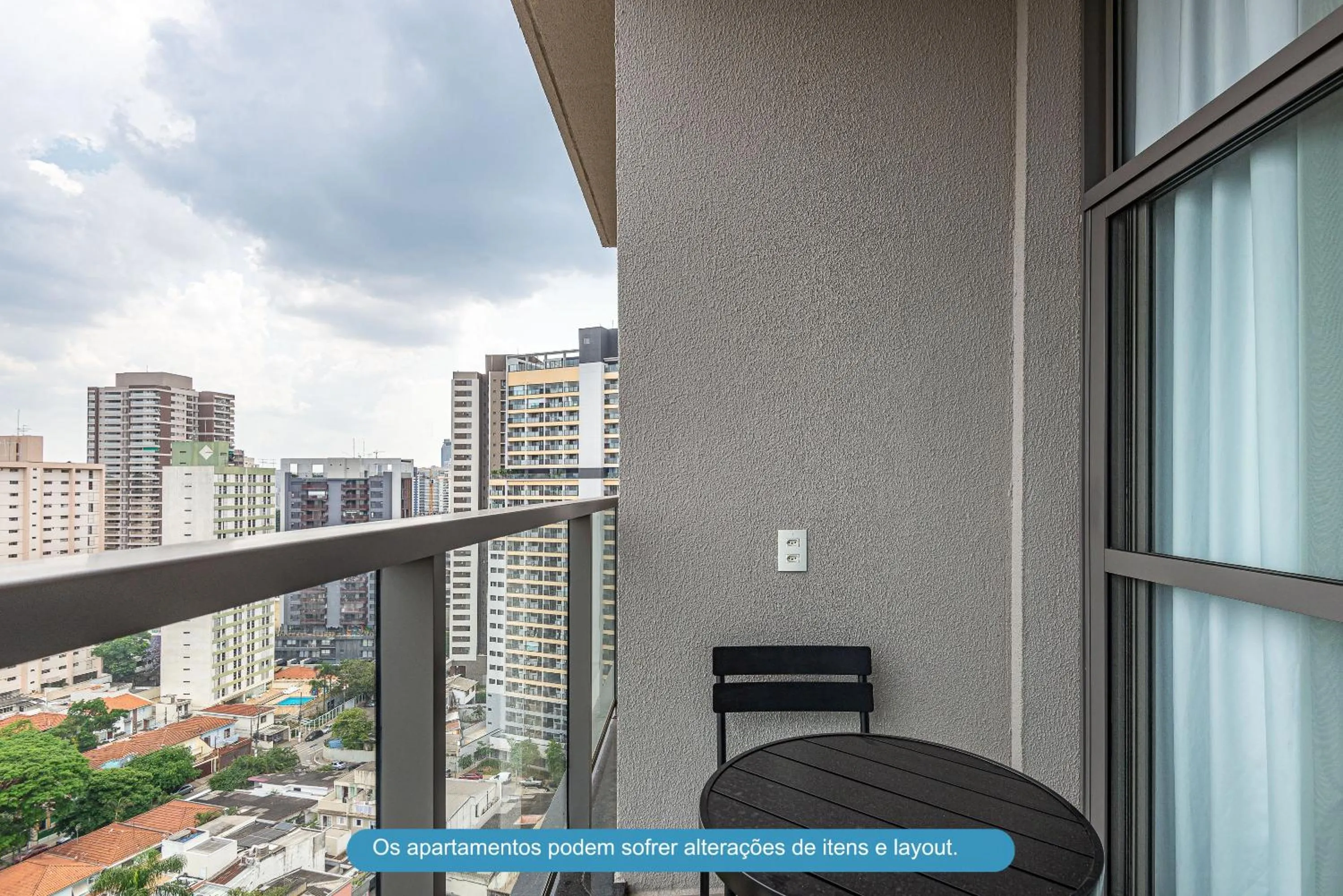 Balcony/Terrace in Roomo Transamerica SP Brooklin 370