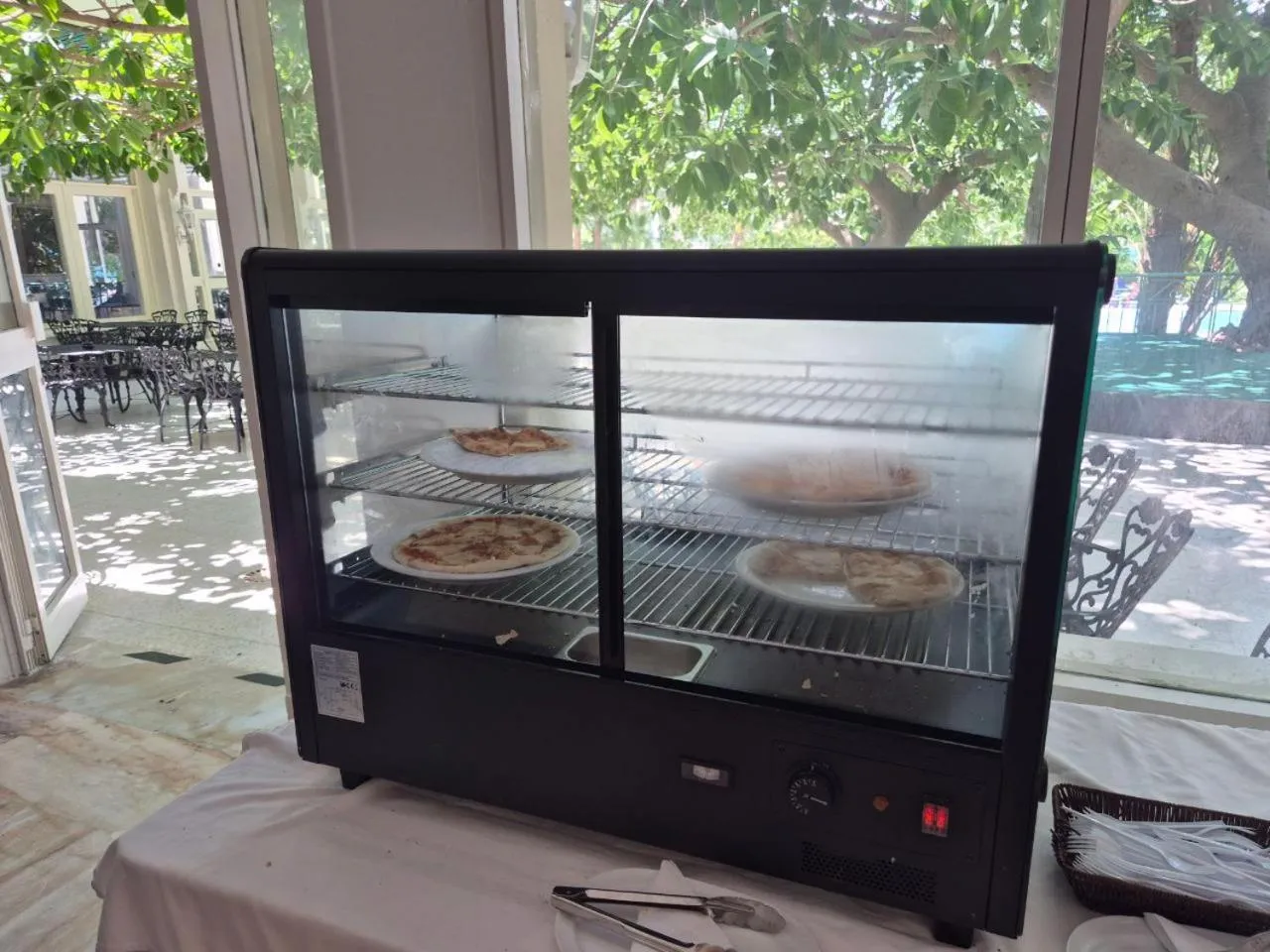 Food and drinks in Nahrawess Resort & Thalasso