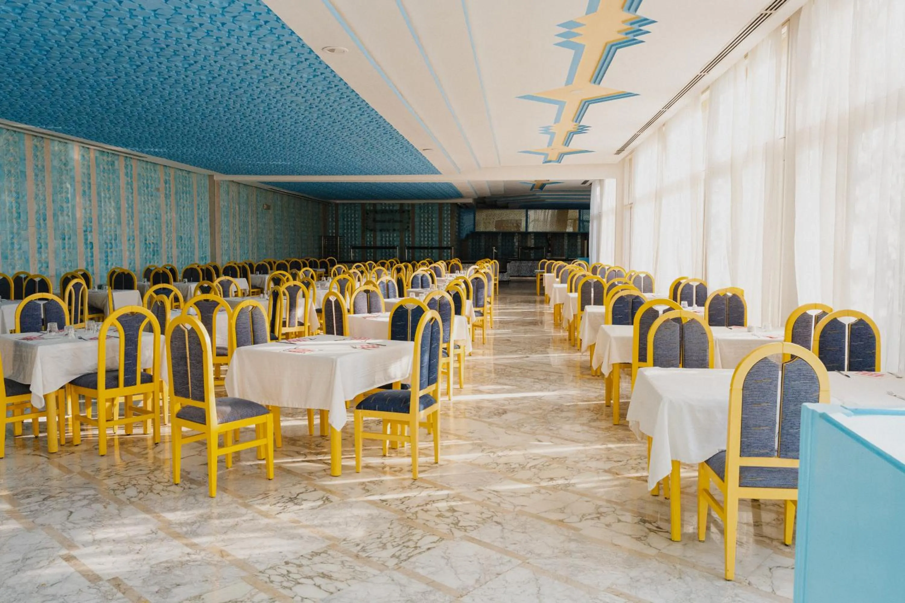 Restaurant/places to eat in Nahrawess Resort & Thalasso