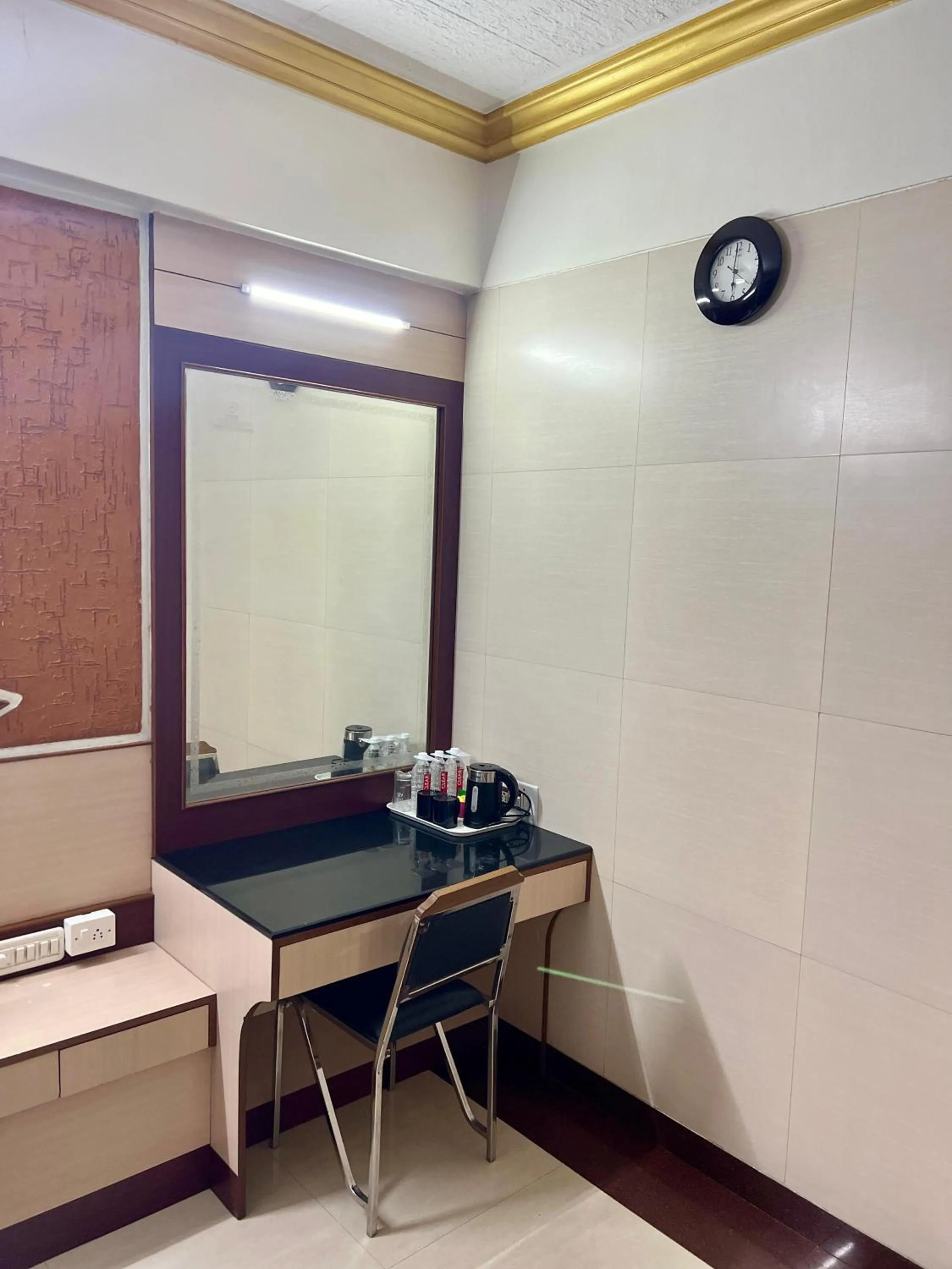 hair dresser in The Grand Krishna Rooms