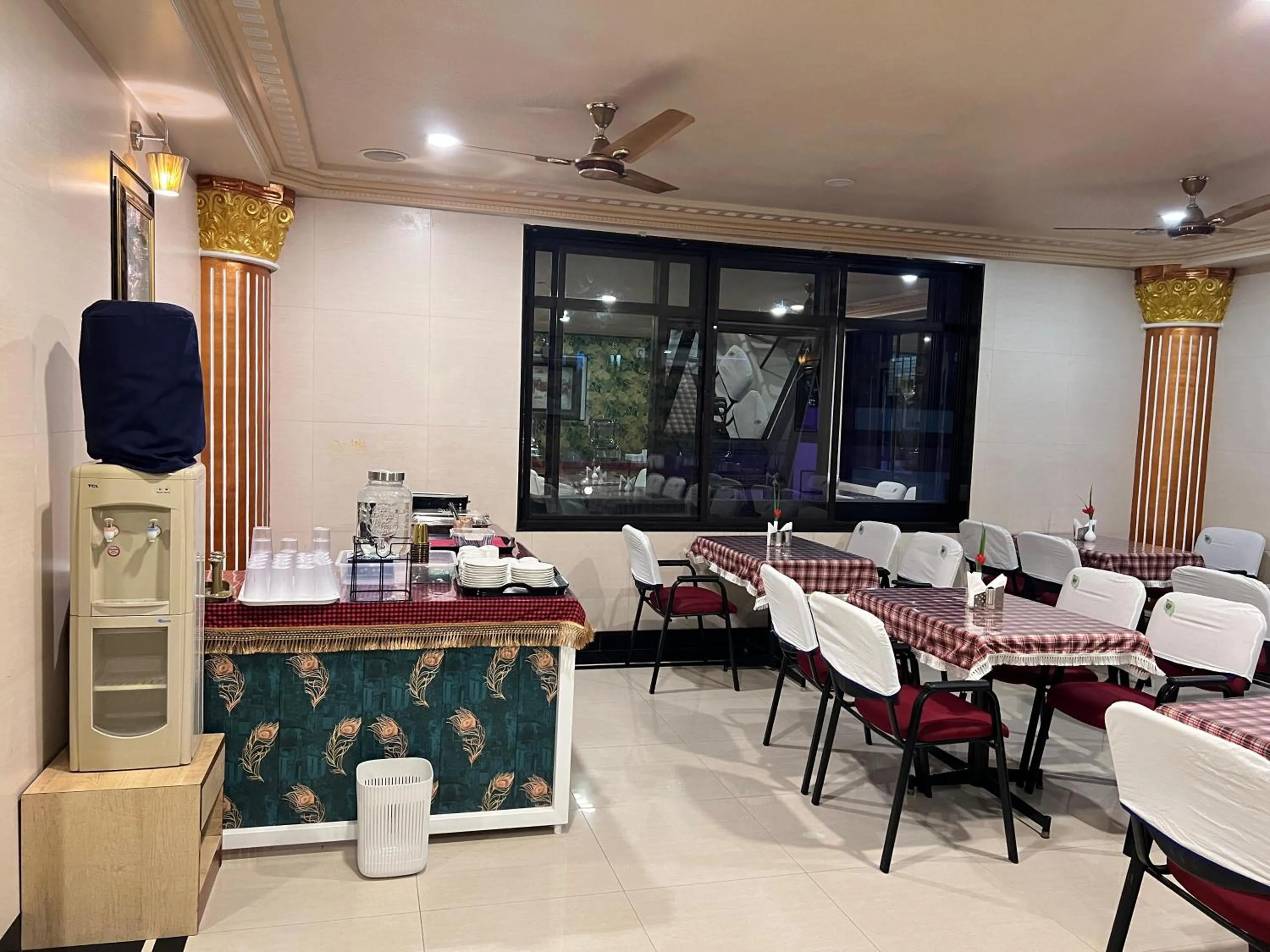 Restaurant/places to eat in The Grand Krishna Rooms