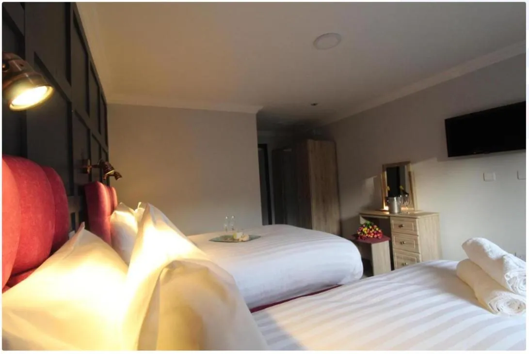 The Dutch Tulip Hotel