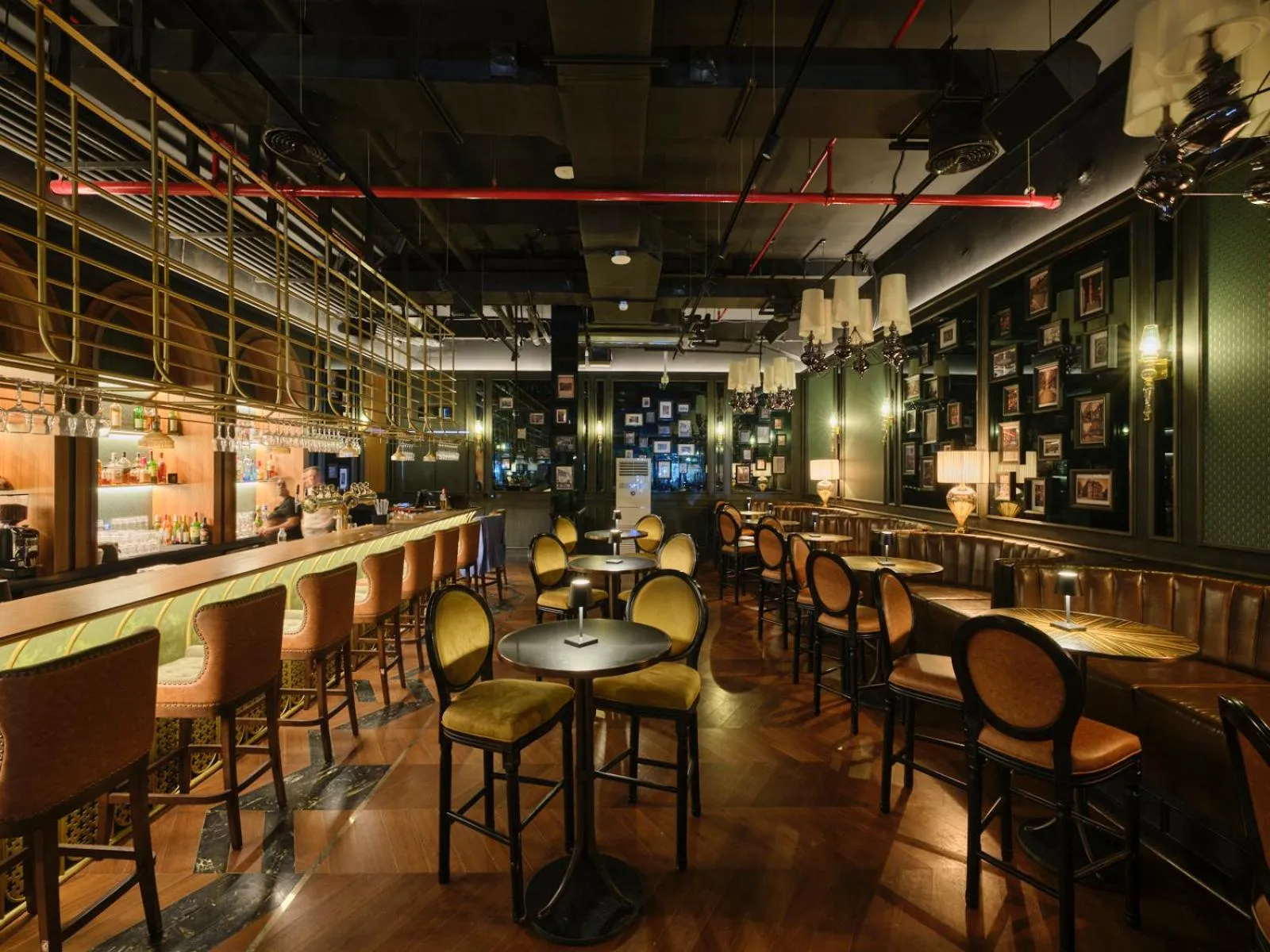 Lounge or bar in The OQ