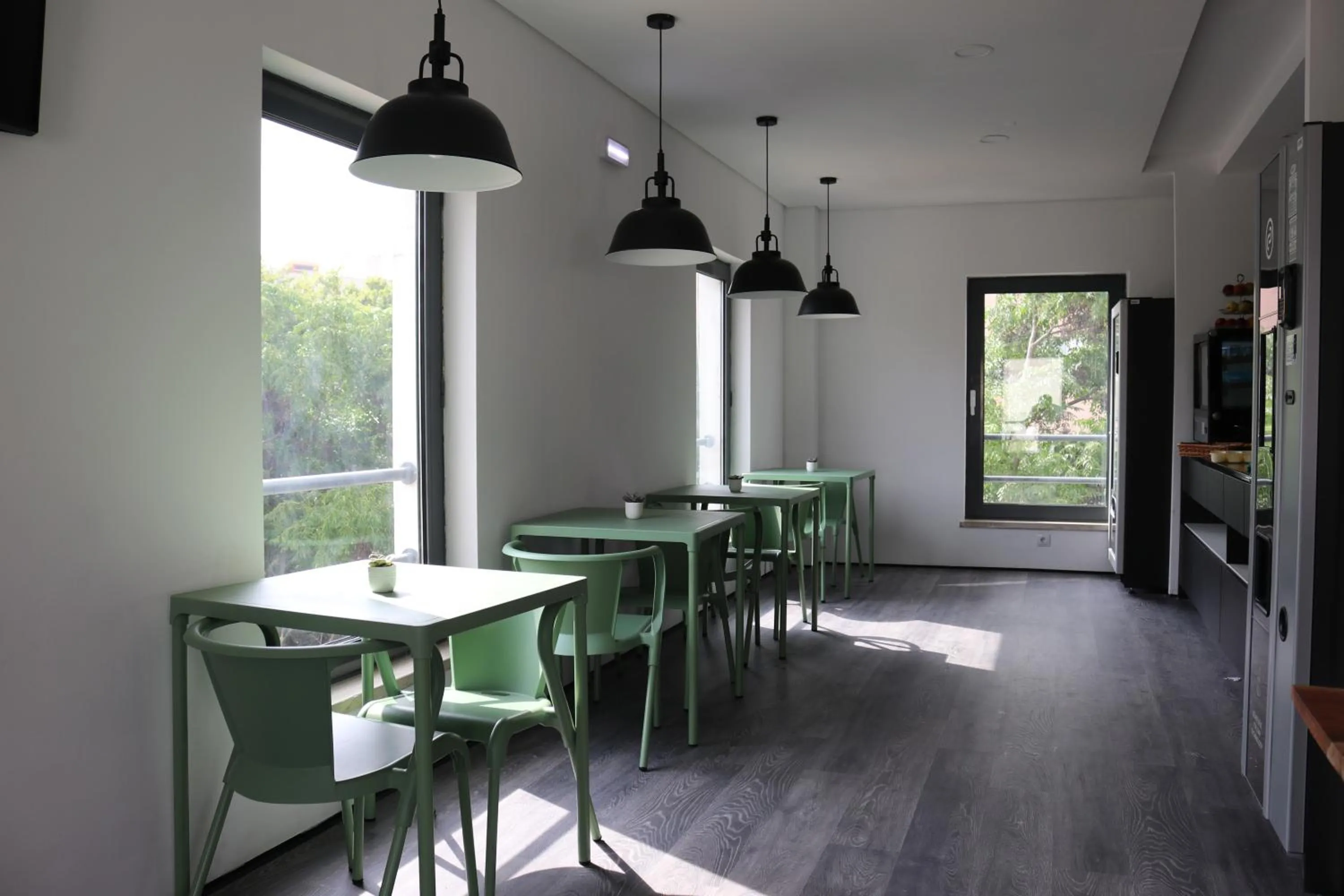 Breakfast in HI Parque das Nações – Pousada de Juventude