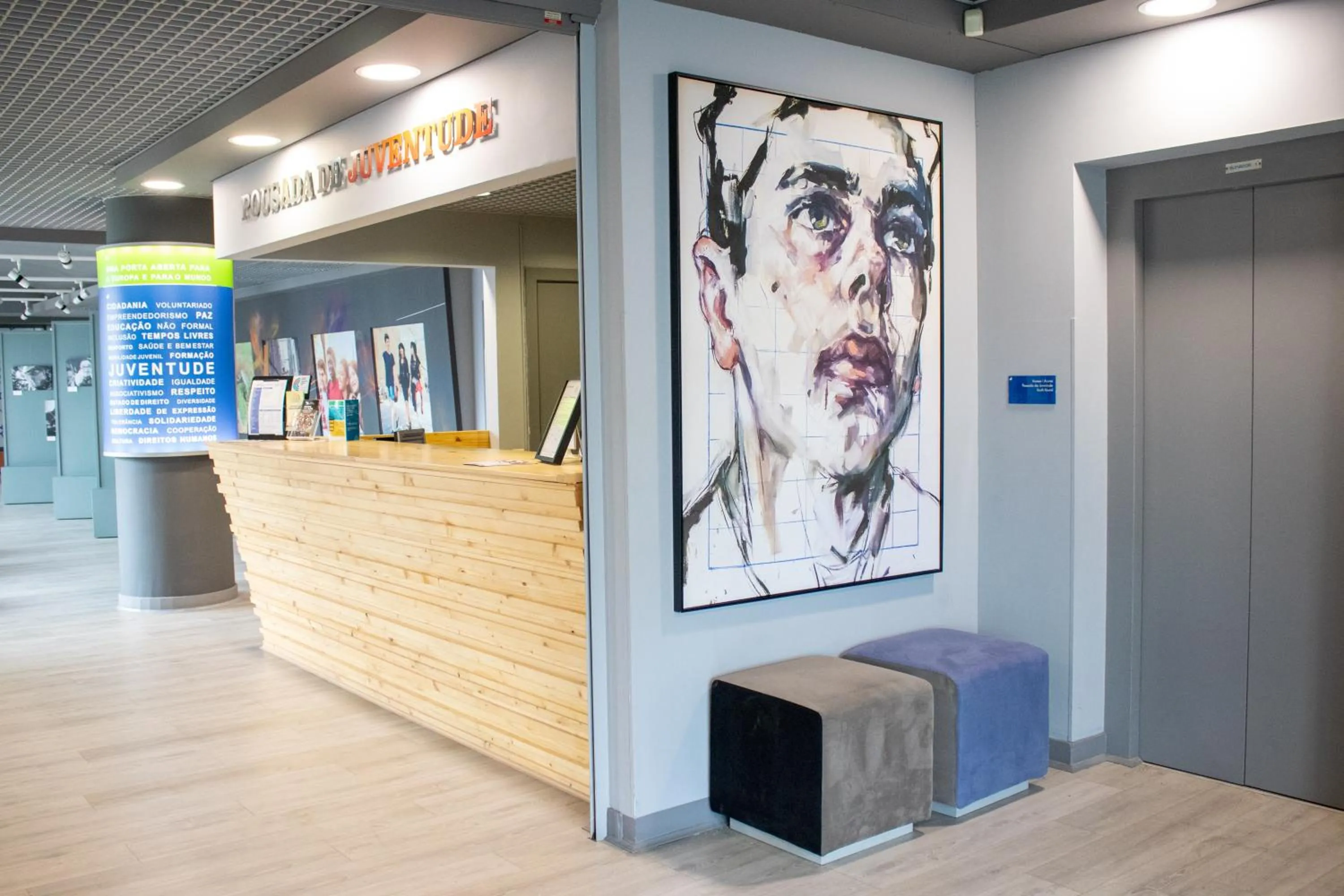 Lobby or reception in HI Parque das Nações – Pousada de Juventude
