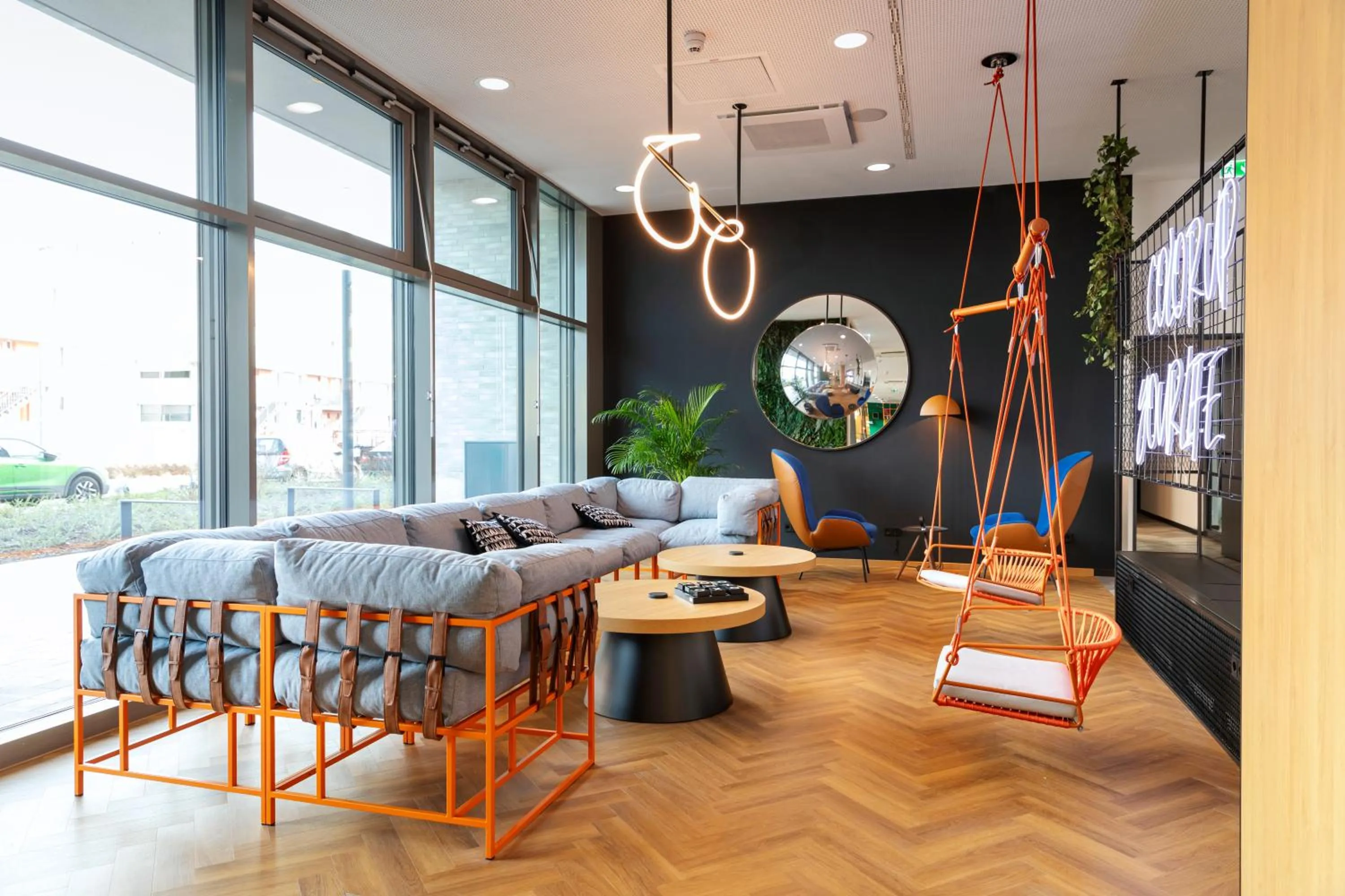 Lobby or reception in LOGINN Hotel Köln Airport