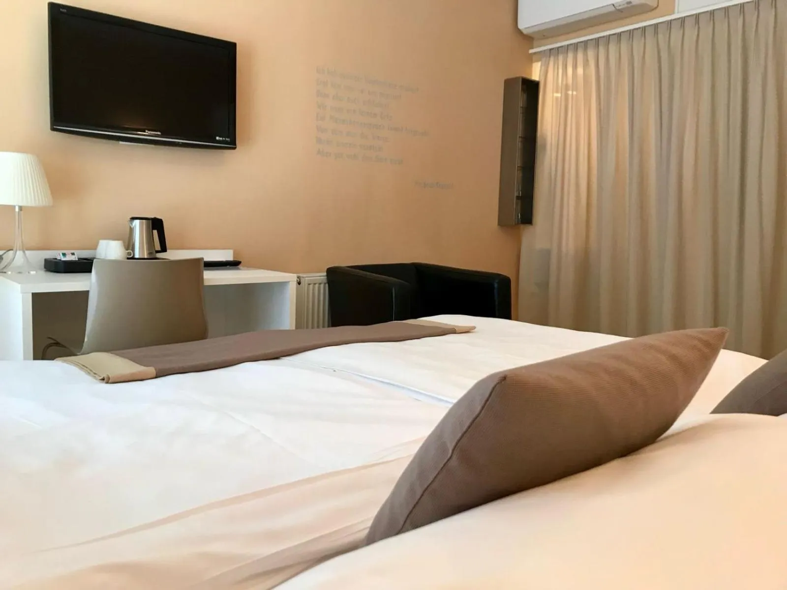 Bed in Hotel Villa Rückert