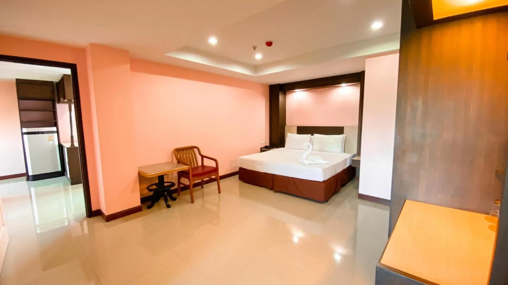 Living room, Bed in AA Pattaya Ville