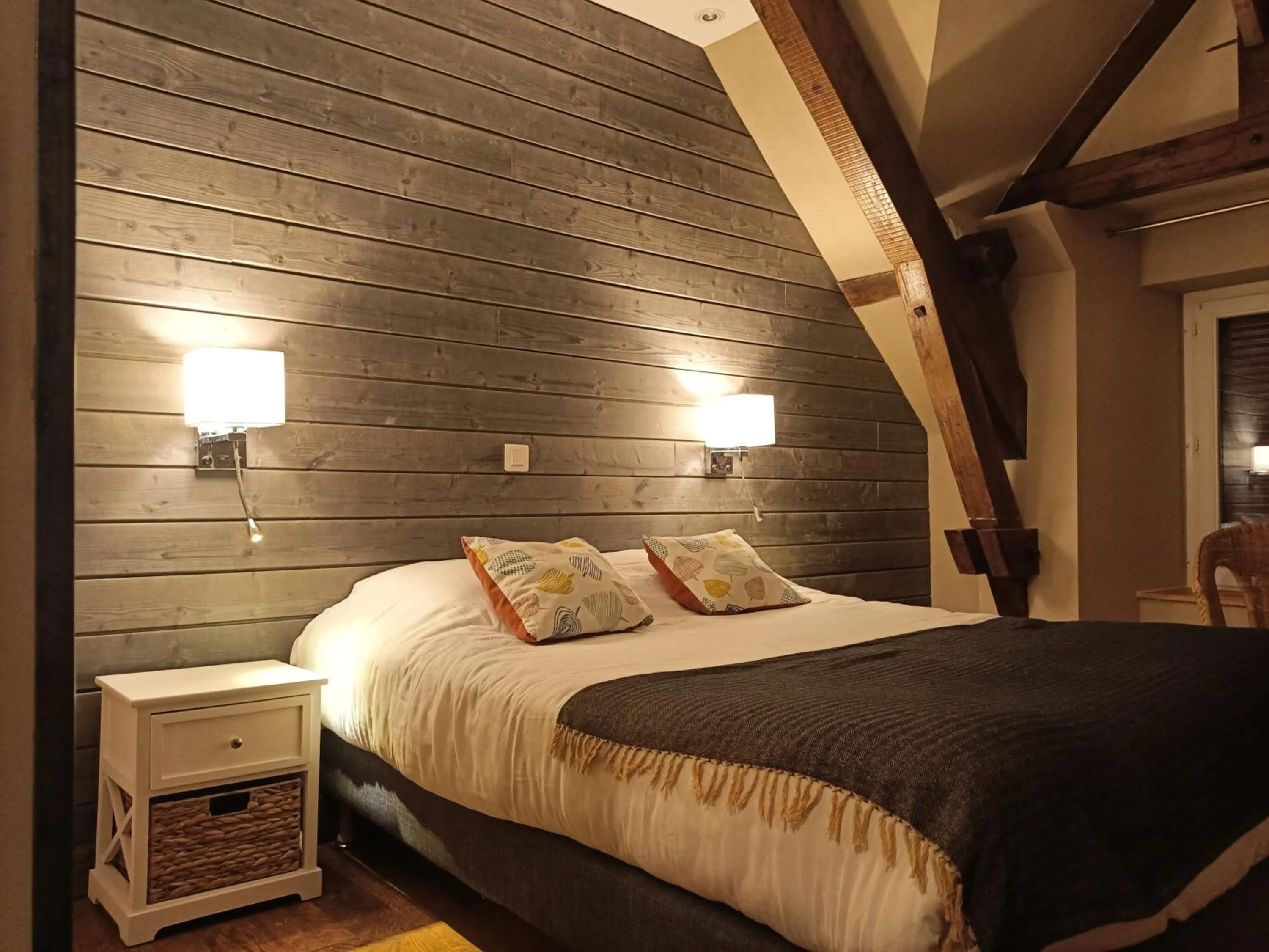 Bedroom in Le Relais des Lacs Bourgogne Morvan