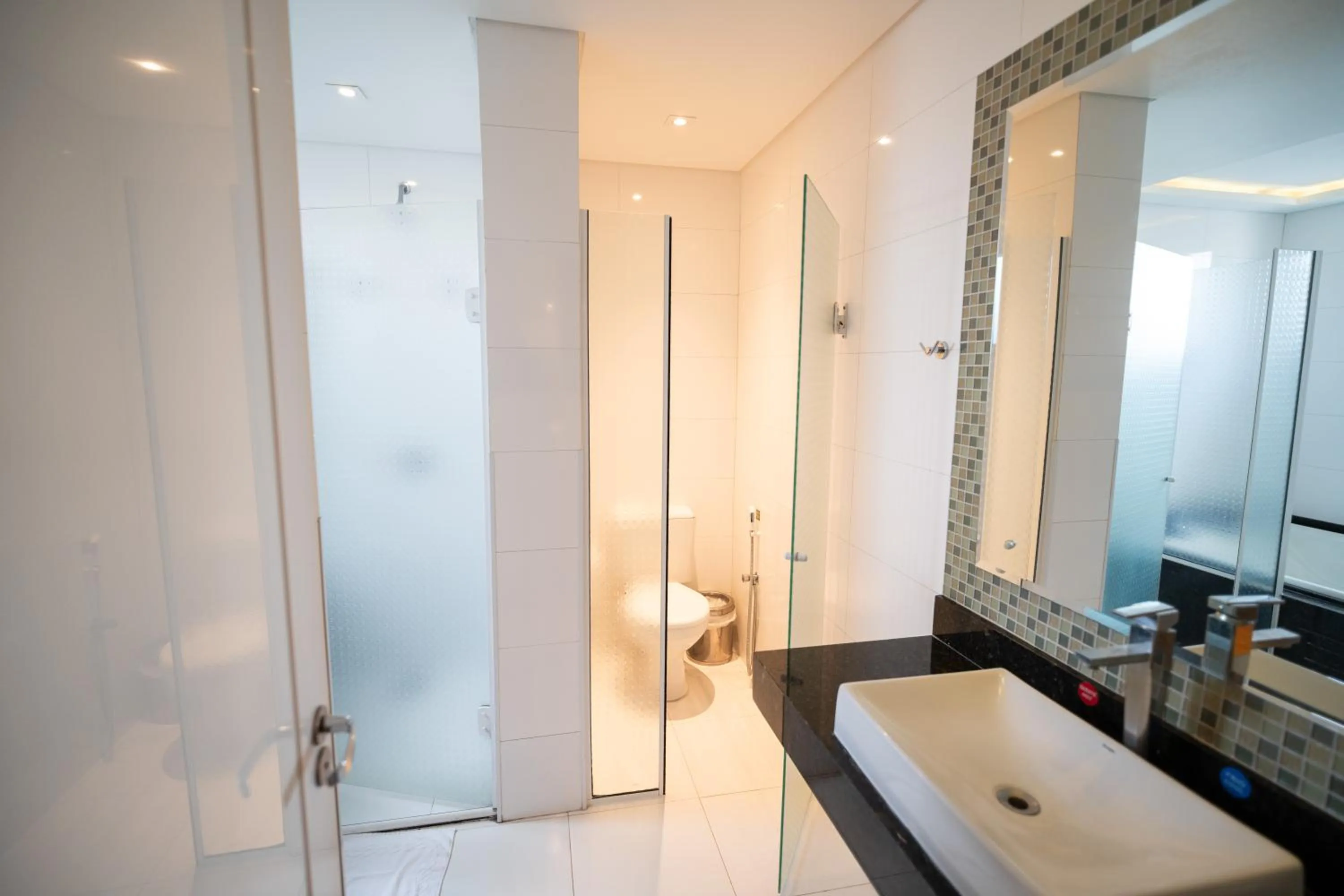 Bathroom in Tarobá Hotel