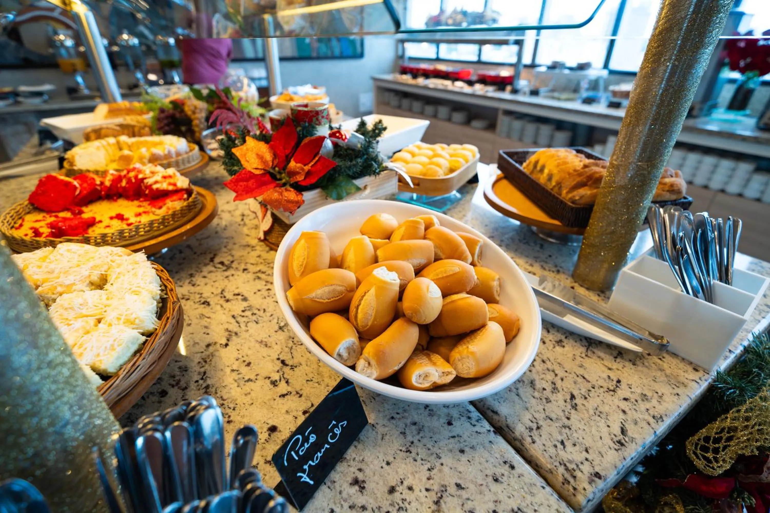 Breakfast in Tarobá Hotel