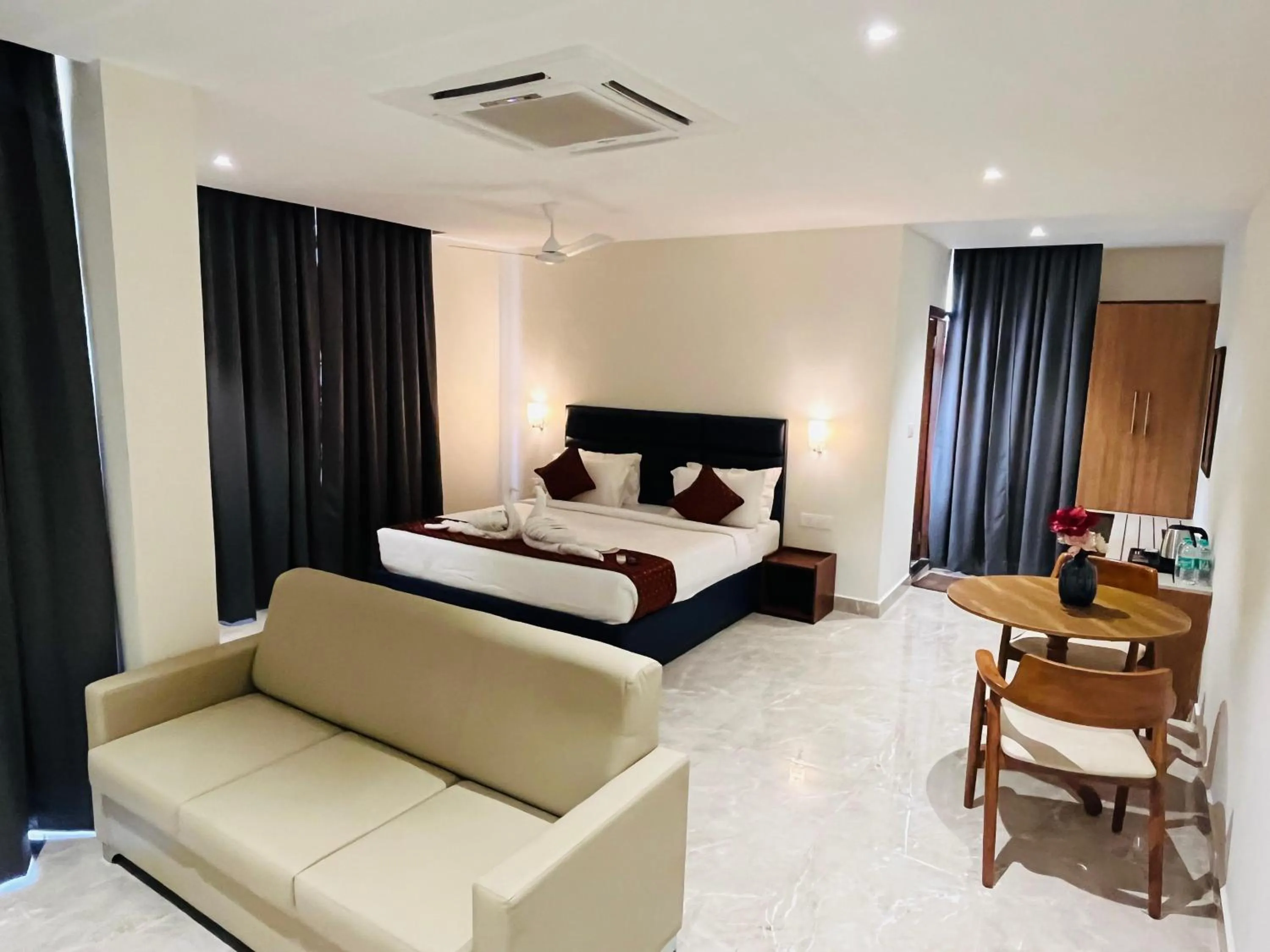 Bed in Hotel Maritan - Hitech City, Hyderabad