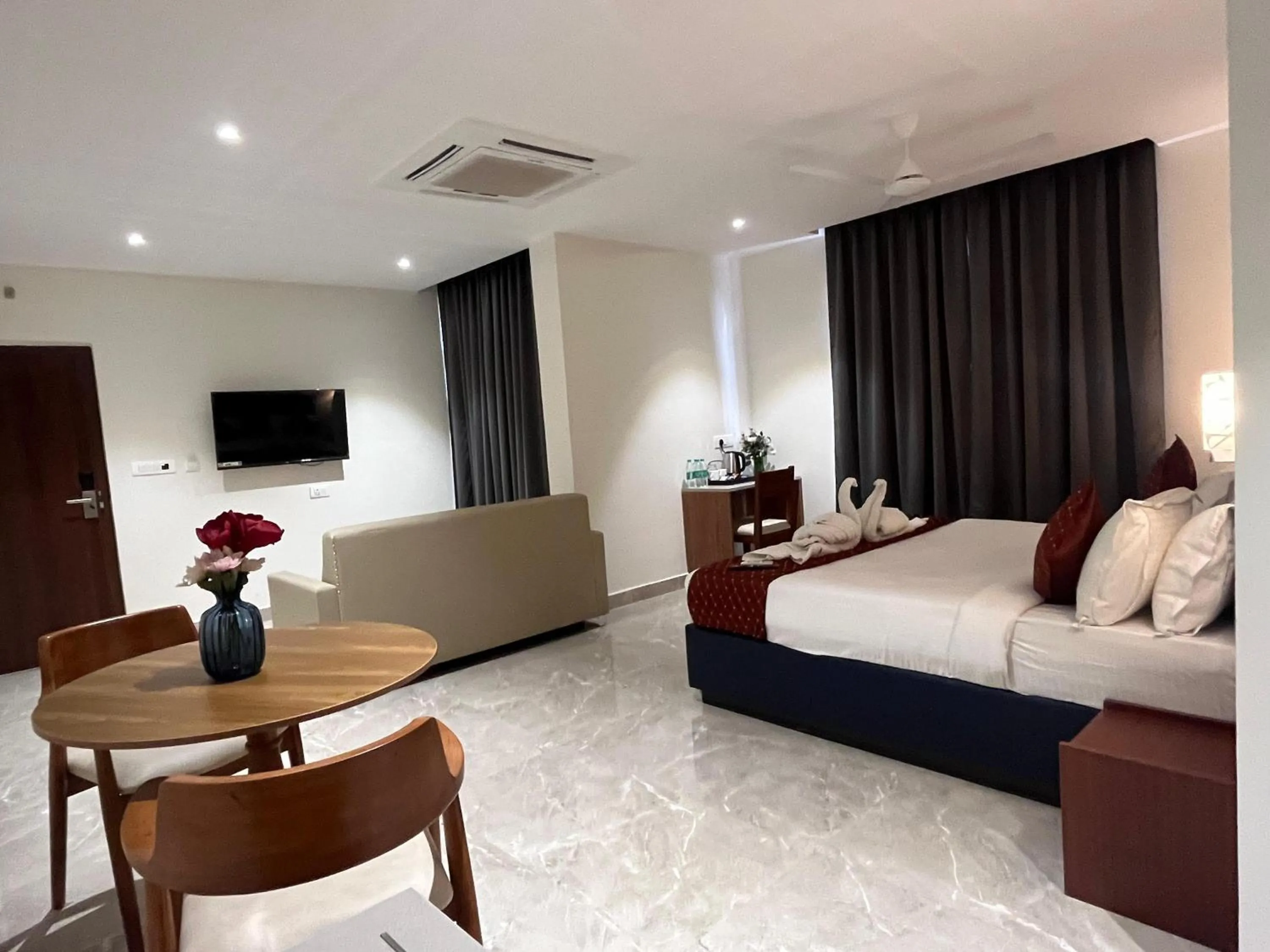 Bed in Hotel Maritan - Hitech City, Hyderabad