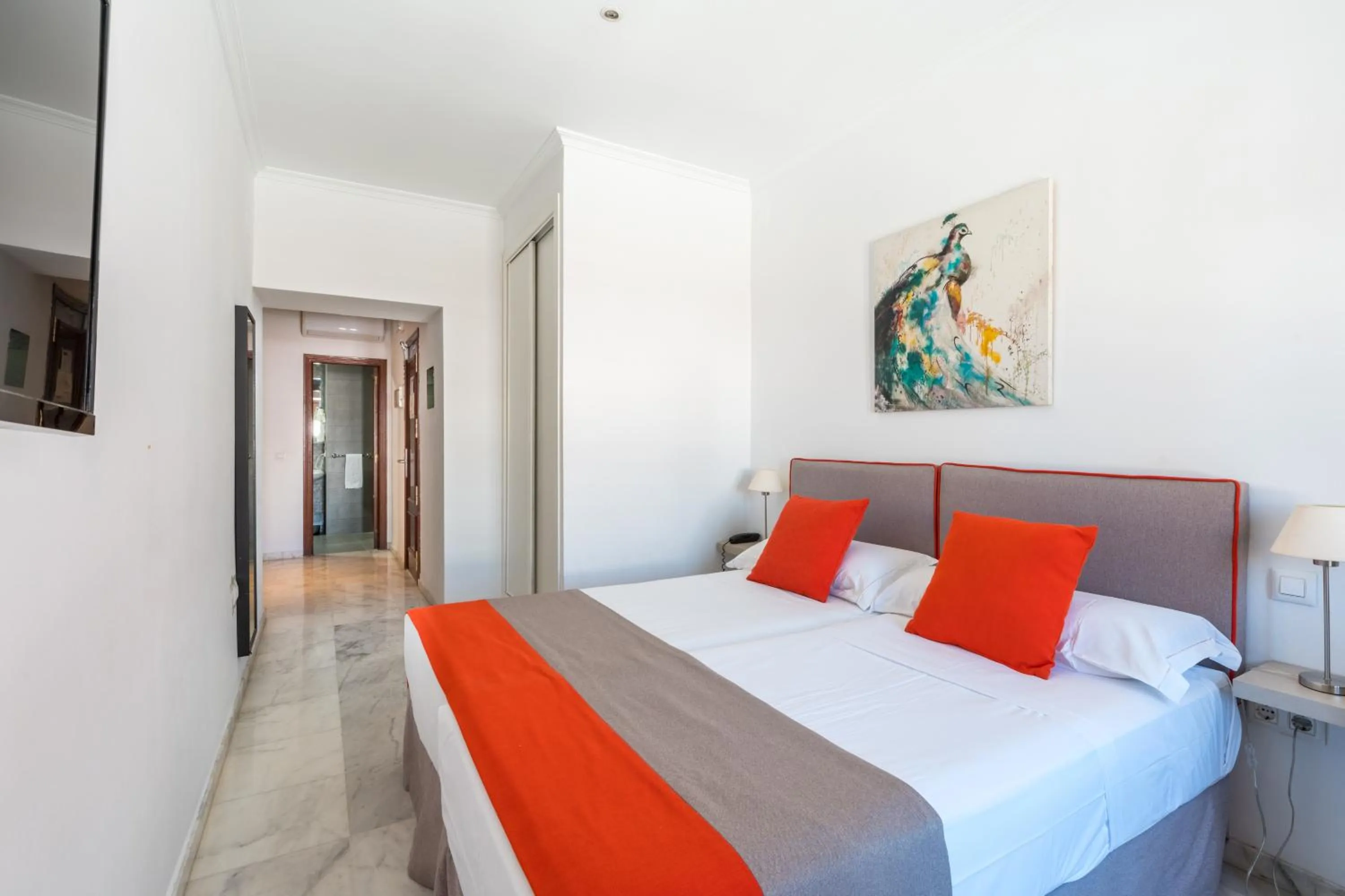 Bed in Cool Sevilla Hotel