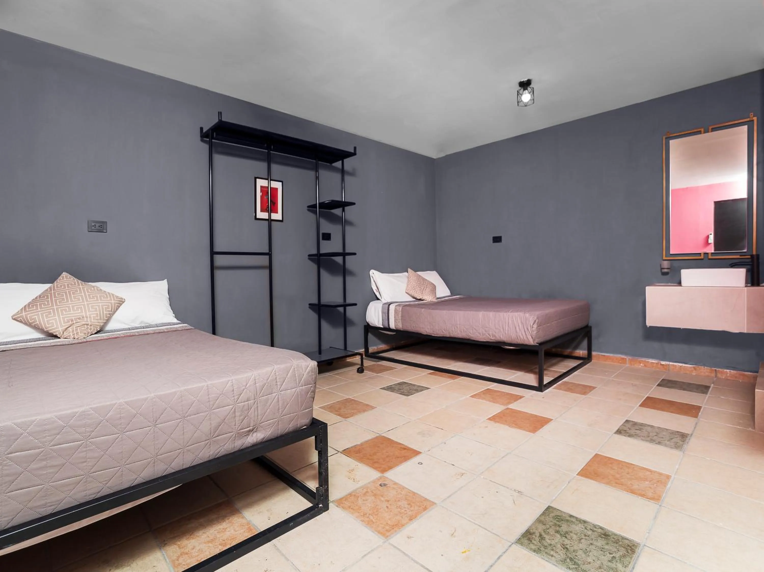 Bedroom, Bed in Adhoc Cintermex