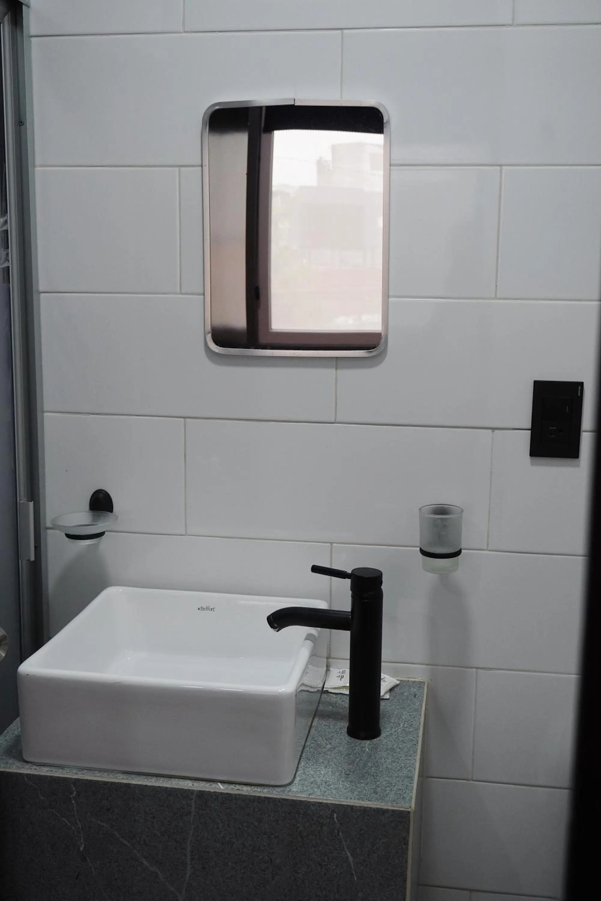 Bathroom in Adhoc Cintermex