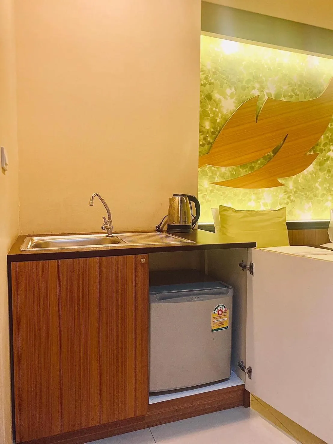 Area and facilities in Le Ram Hotel No window