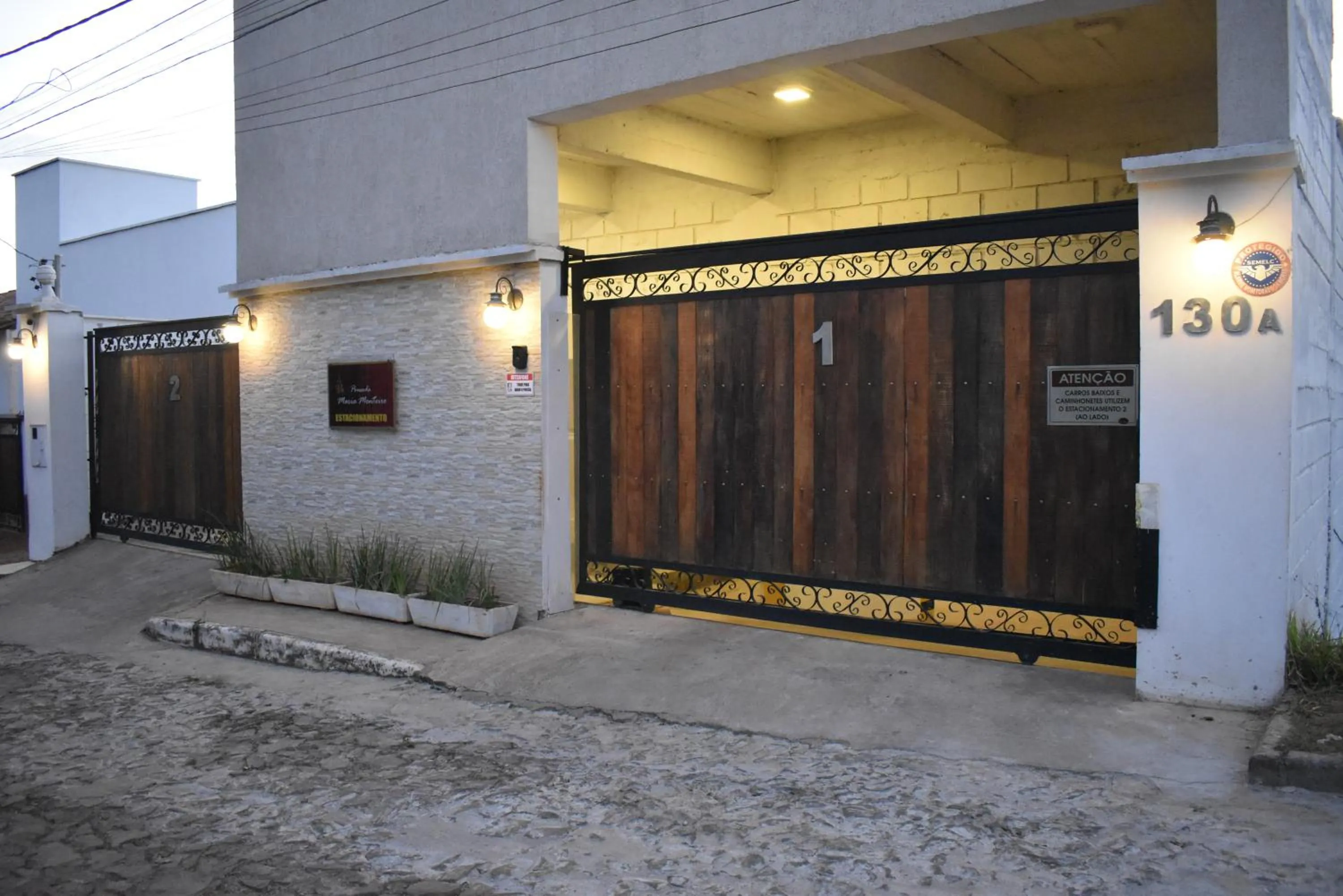 Parking in Pousada Maria Monteiro Tiradentes