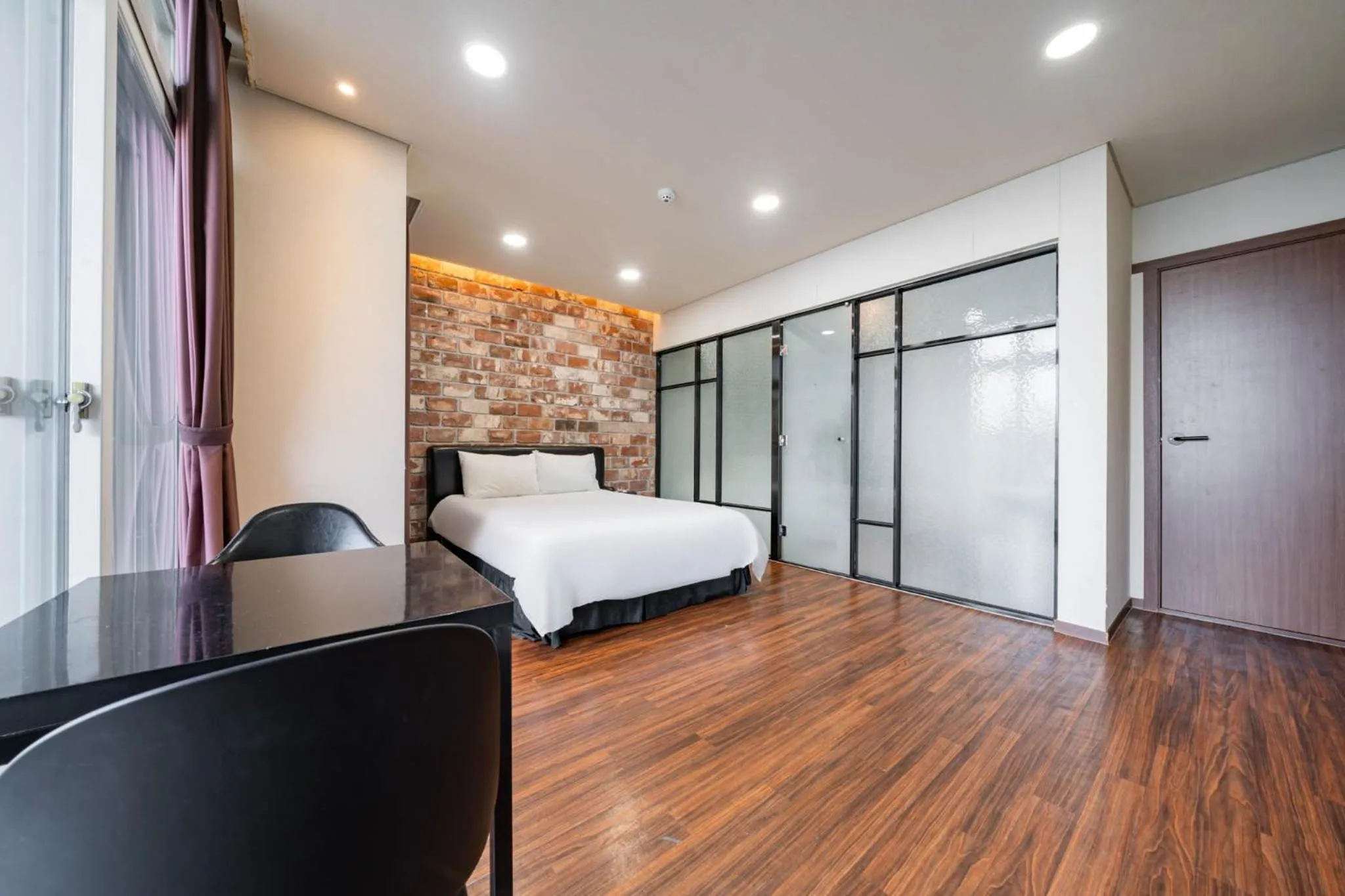 Gangneung Gyeongpodae Hotel Cube