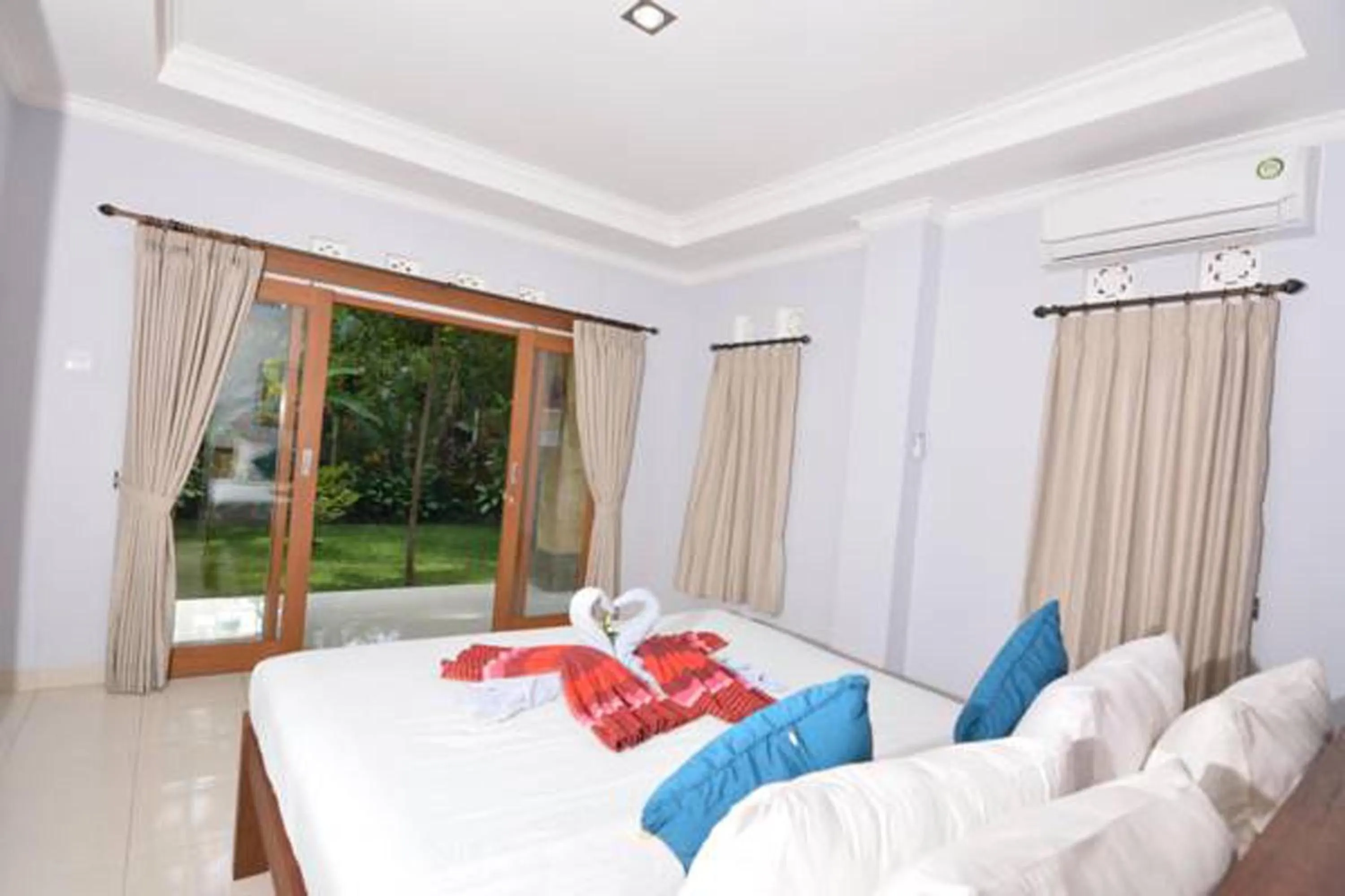 Bed in Artja Inn Ubud