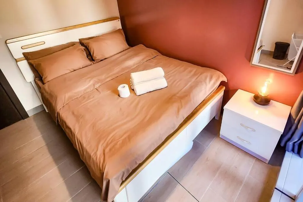 Spacious Executive 3br Apt with PS4 & bathtub in BGC