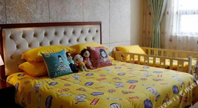 Bed in New Century Hotel Putuo Zhoushan