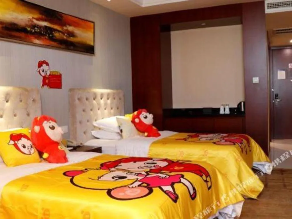 Bed in New Century Hotel Putuo Zhoushan