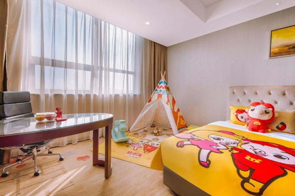 Bed in New Century Hotel Putuo Zhoushan