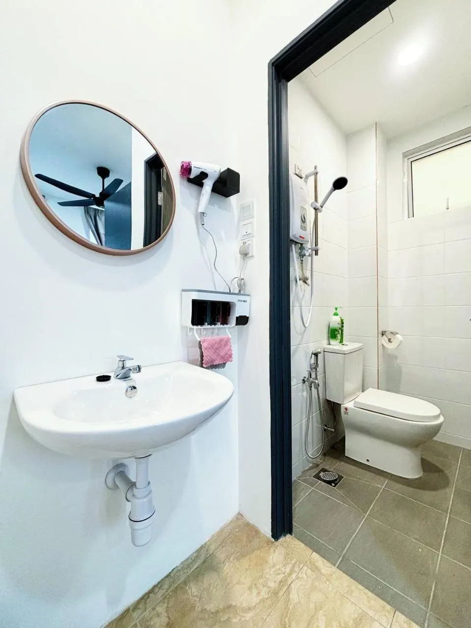 Toilet in Trace Cozy Place