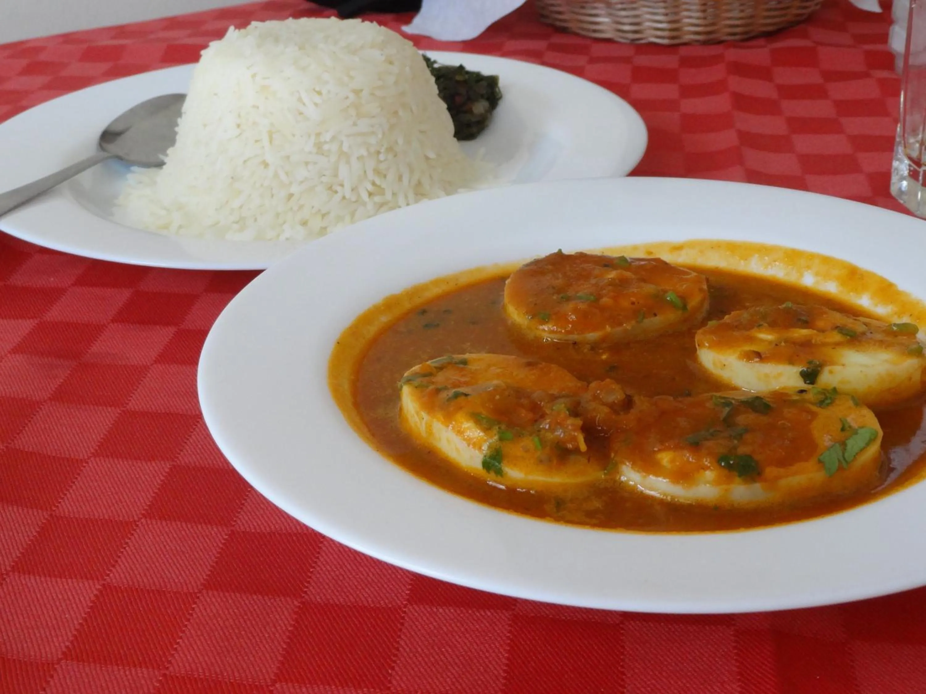 Restaurant/places to eat in Regency Park Hotel