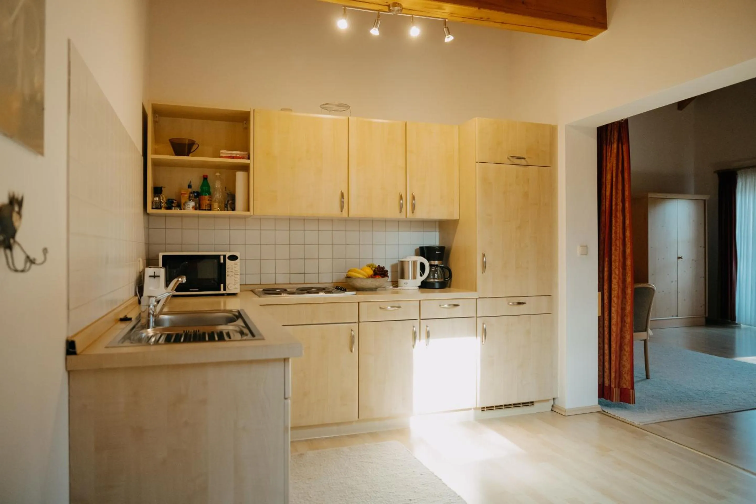 Kitchen or kitchenette in Gästehaus Edhof