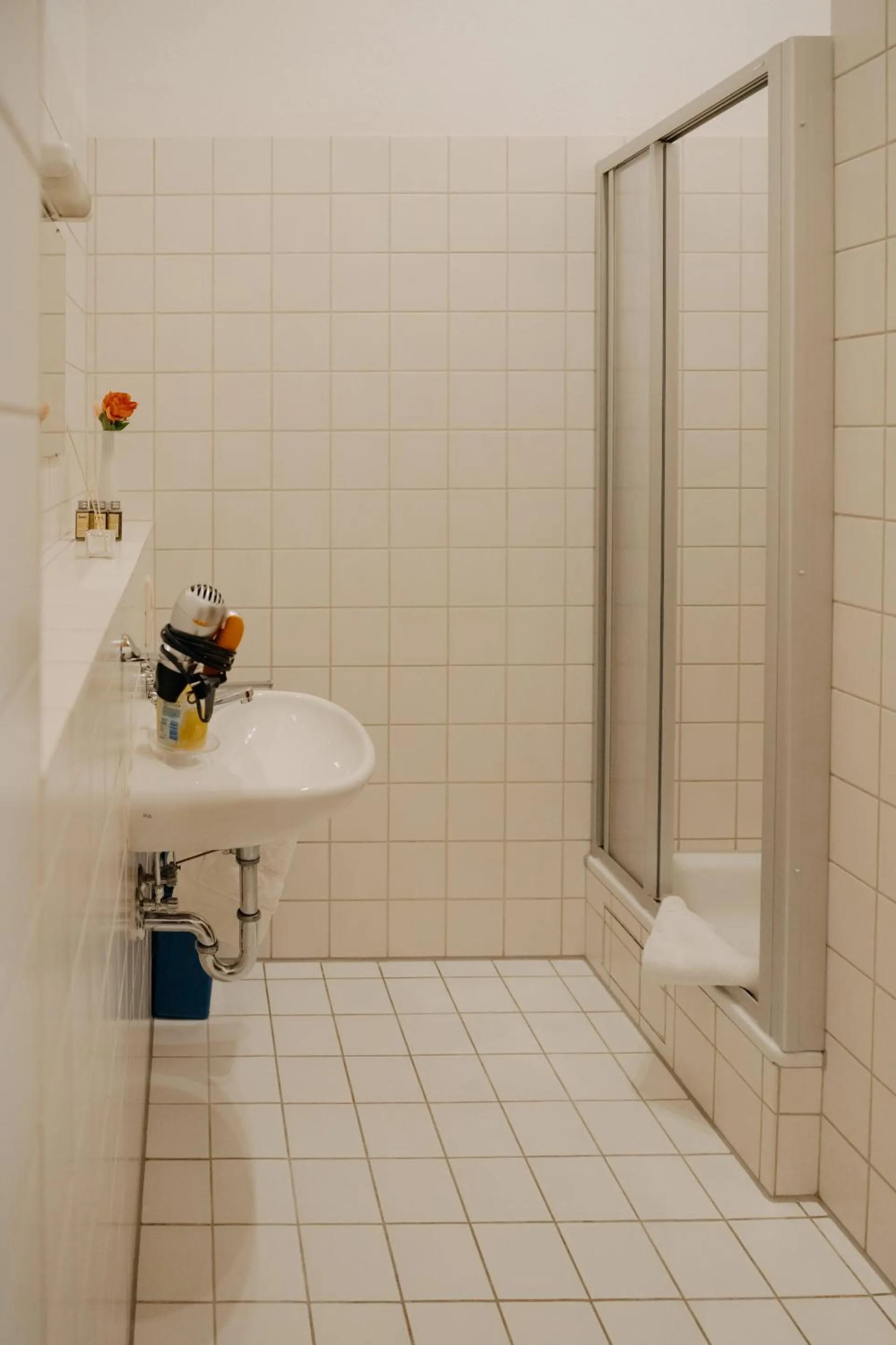 Bathroom in Gästehaus Edhof