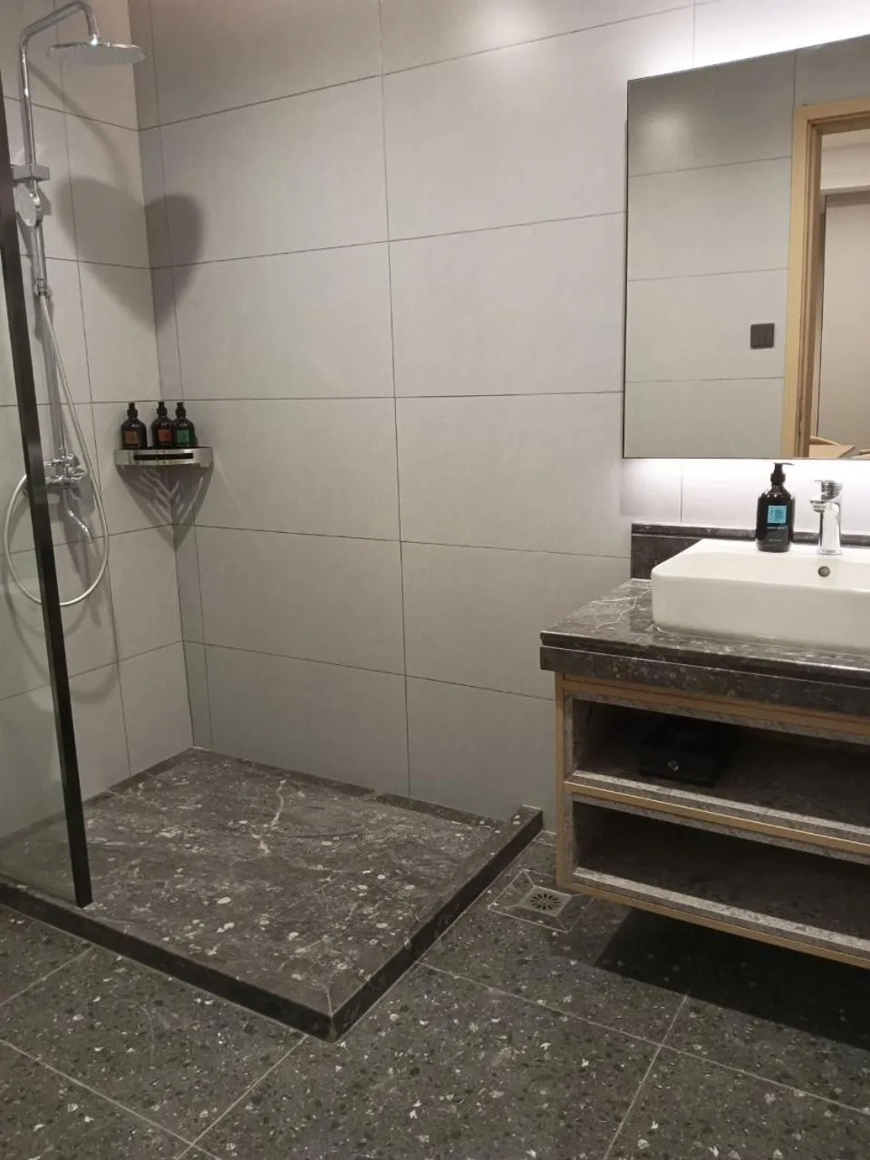 Toilet in Fan's Hotel Palo