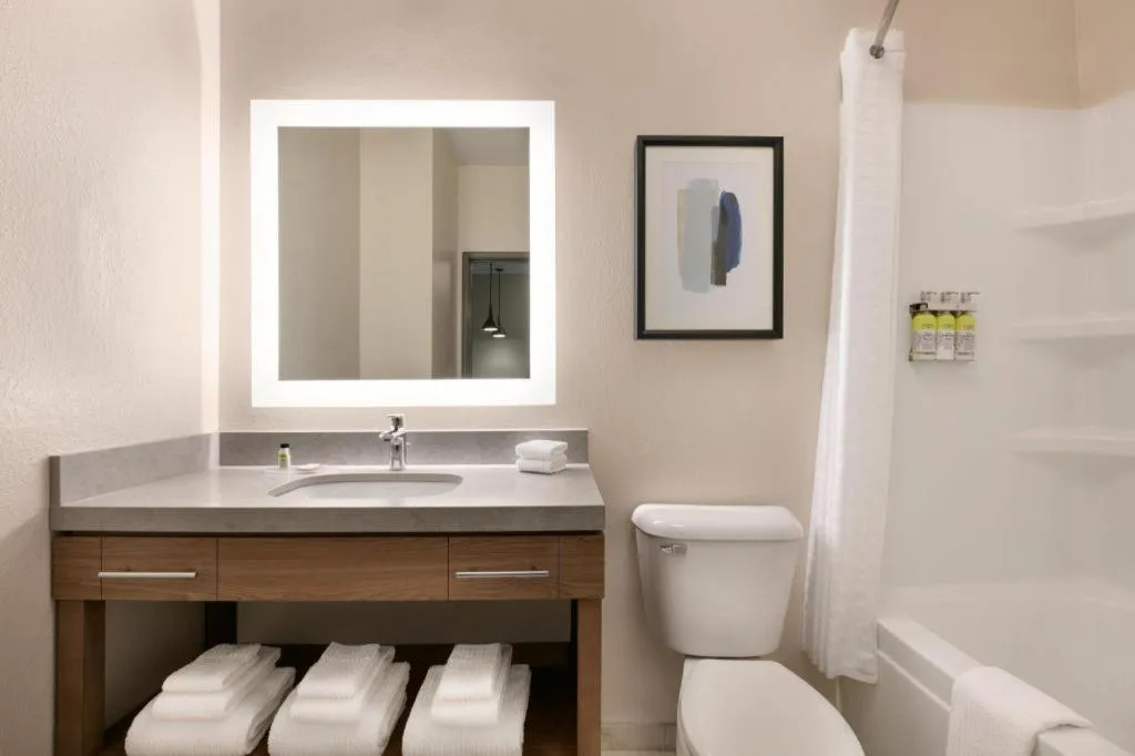 Candlewood Suites Springfield By IHG