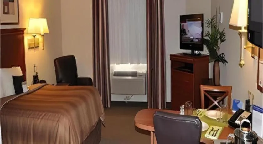 Bed in Candlewood Suites Springfield By IHG