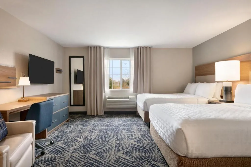 Bed in Candlewood Suites Springfield By IHG