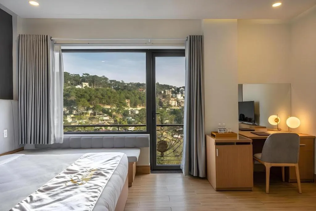 Bed in Gold View Boutique Hotel Đà Lạt