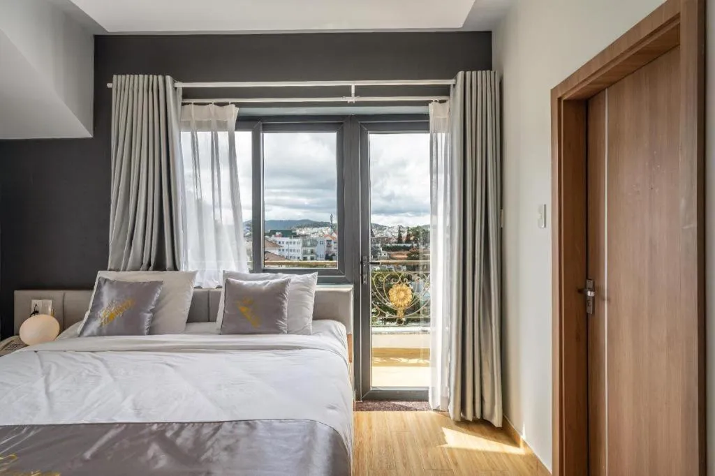 Bed in Gold View Boutique Hotel Đà Lạt